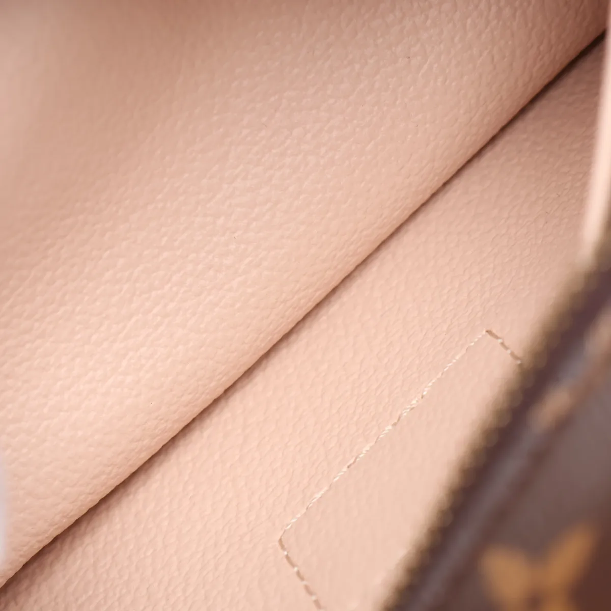 Monogram Locker Dopp Kit M83112 Brown (RFID detected) — view 8
