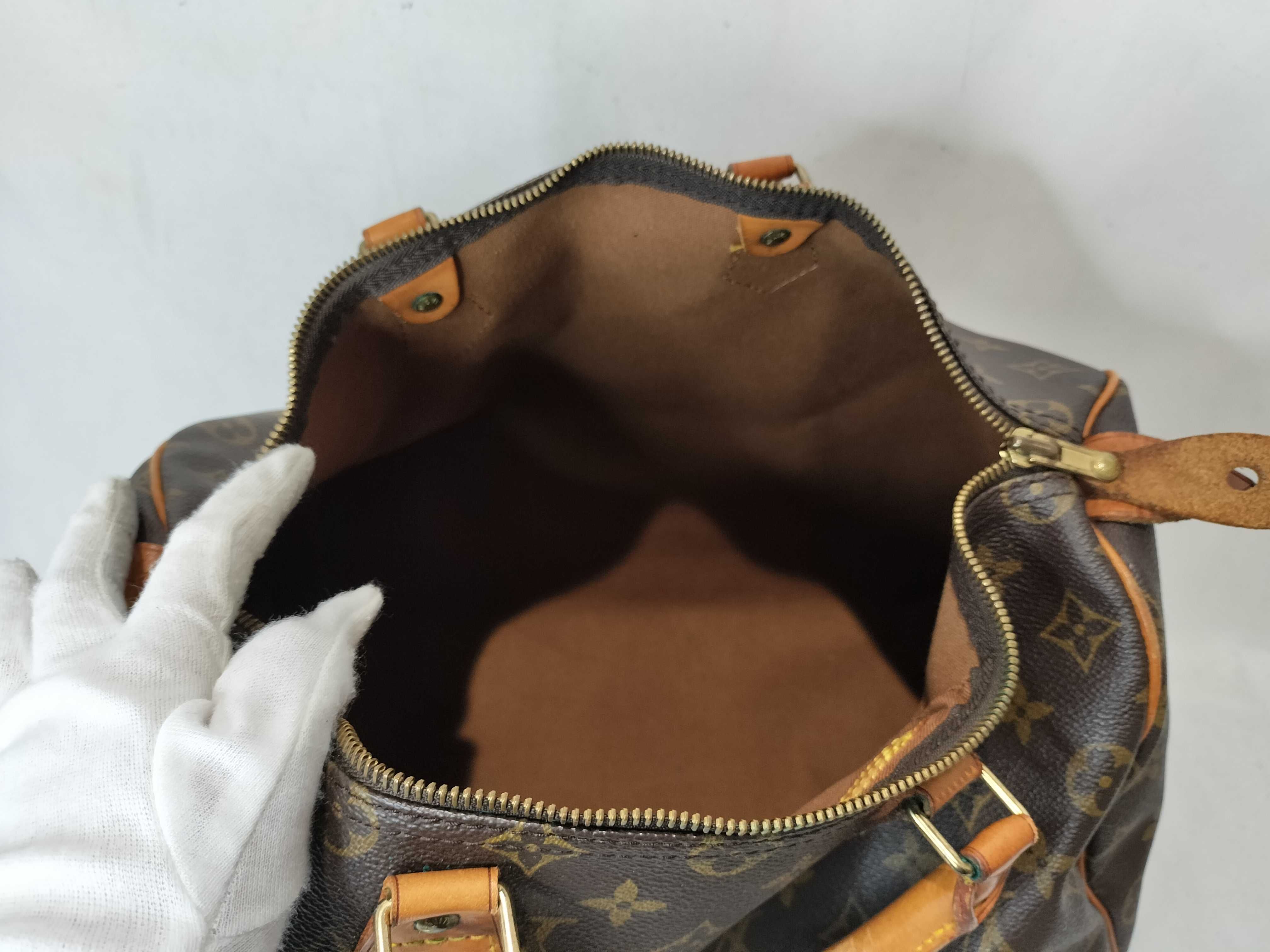 Monogram M41107 Speedy 35 Handbag — view 10