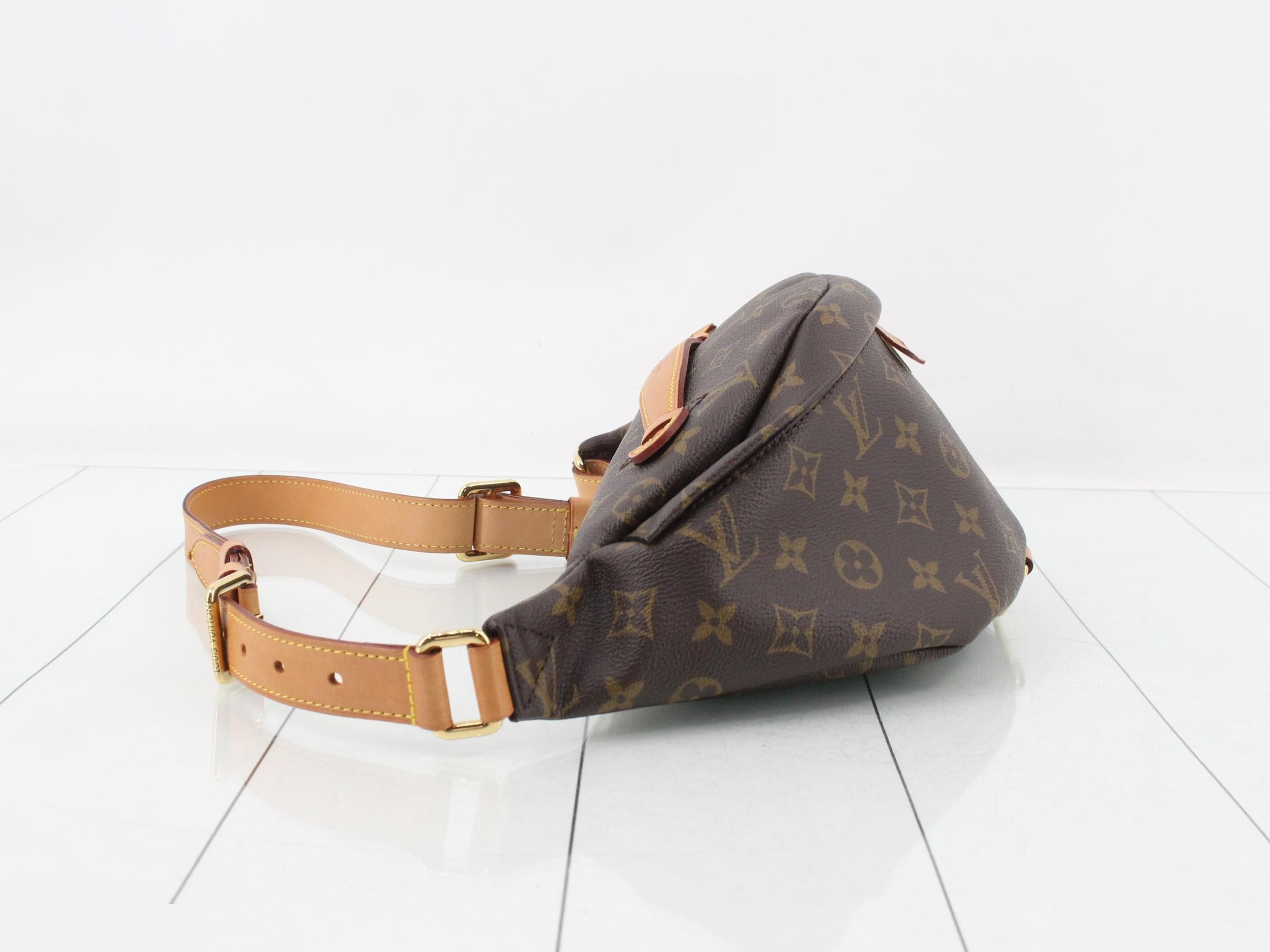 Bumbag — view 4