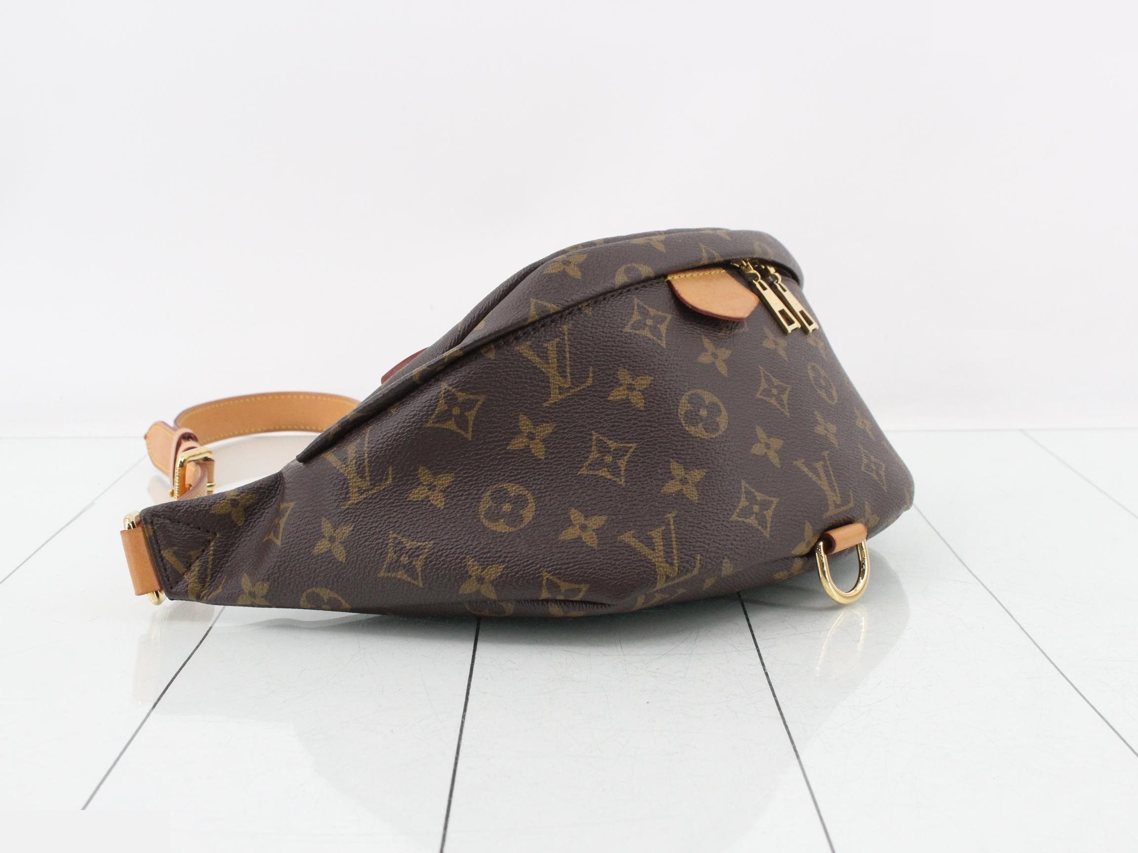 Bumbag — view 5