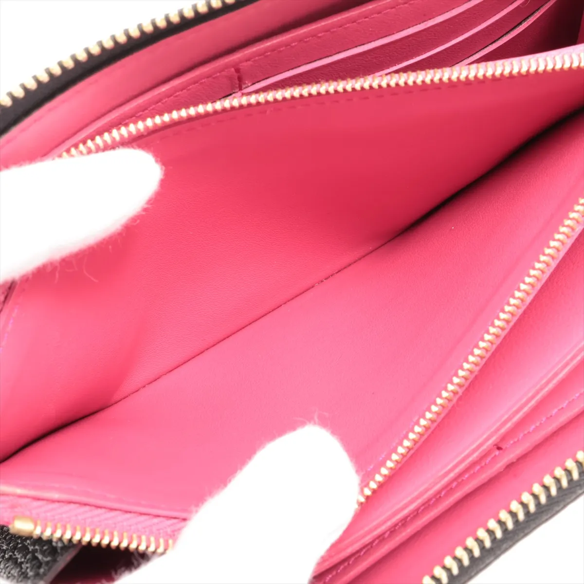 Taurillon Portefeuille Comet M63102 MI1149 Noir x Hot Pink Round Zip Wallet — view 10
