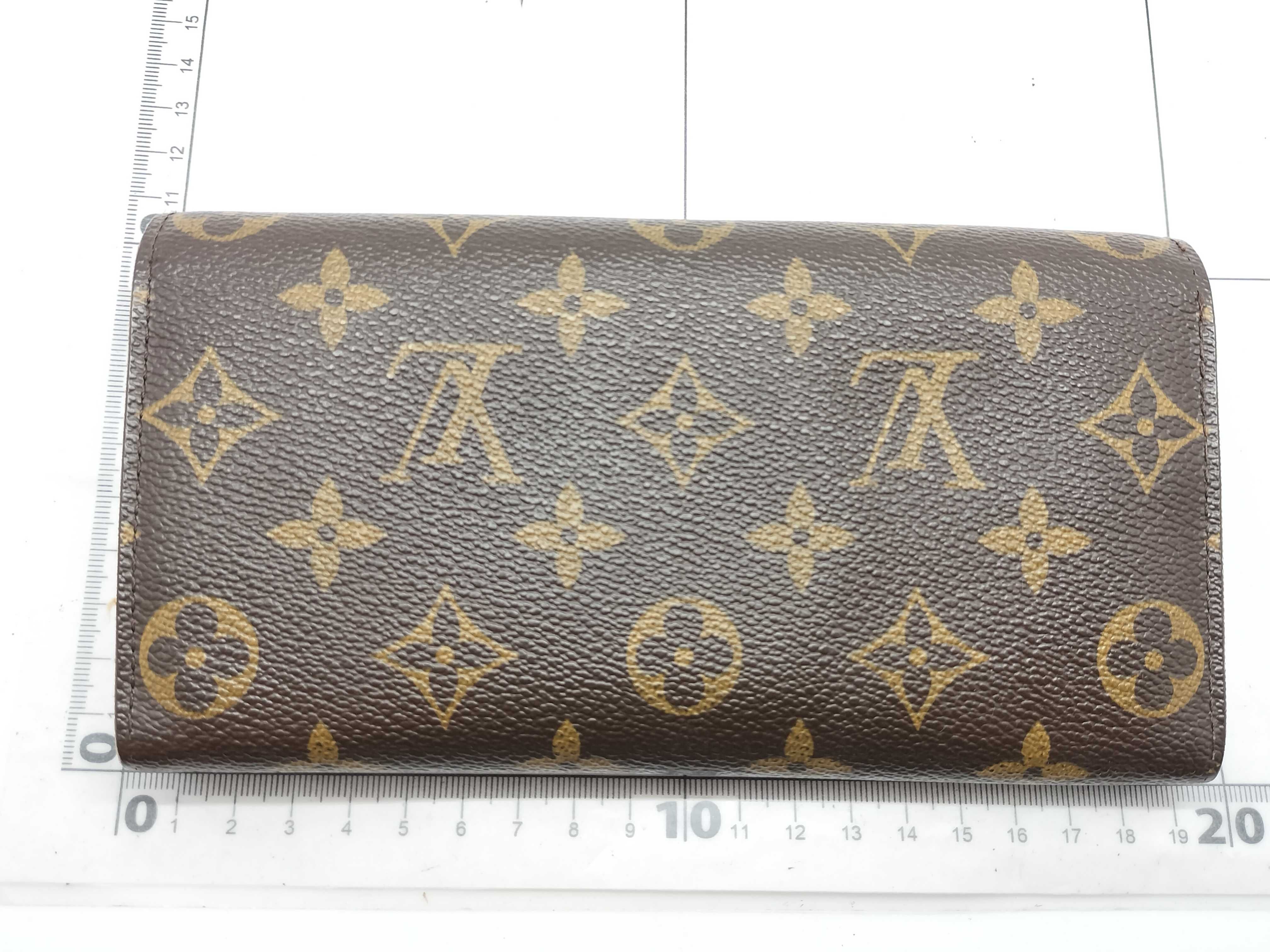 Monogram Portefeuille Sarah Wallet — view 2