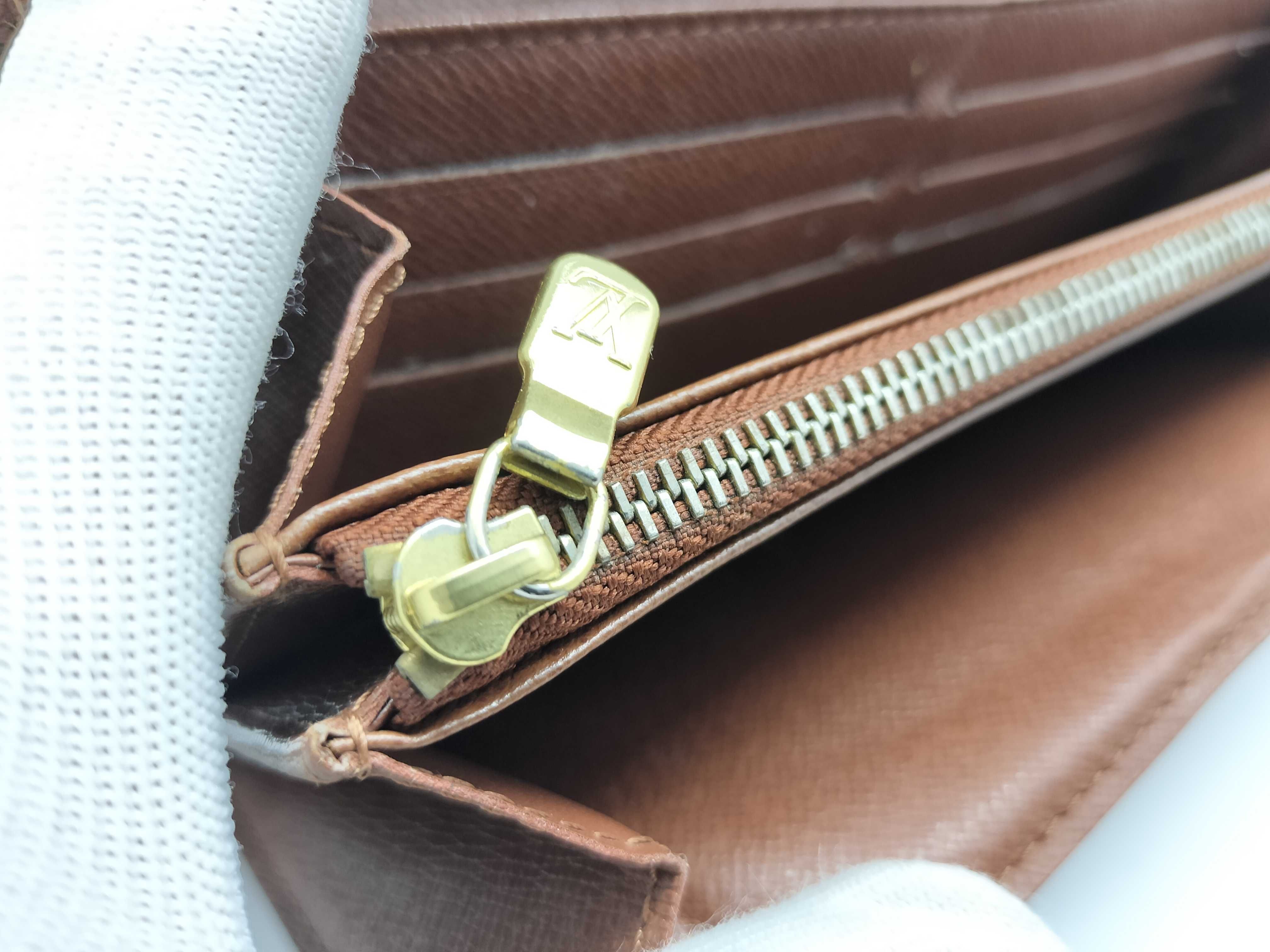 Monogram Portefeuille Sarah Wallet — view 9