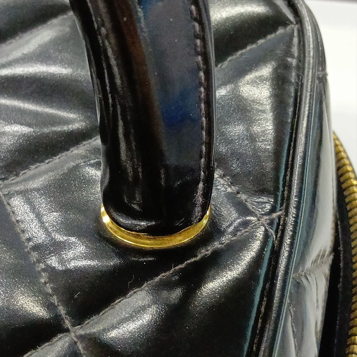 Matelassé Patent Leather Vanity Bag, Black with Gold Hardware, 4875014, Series 4 — view 9