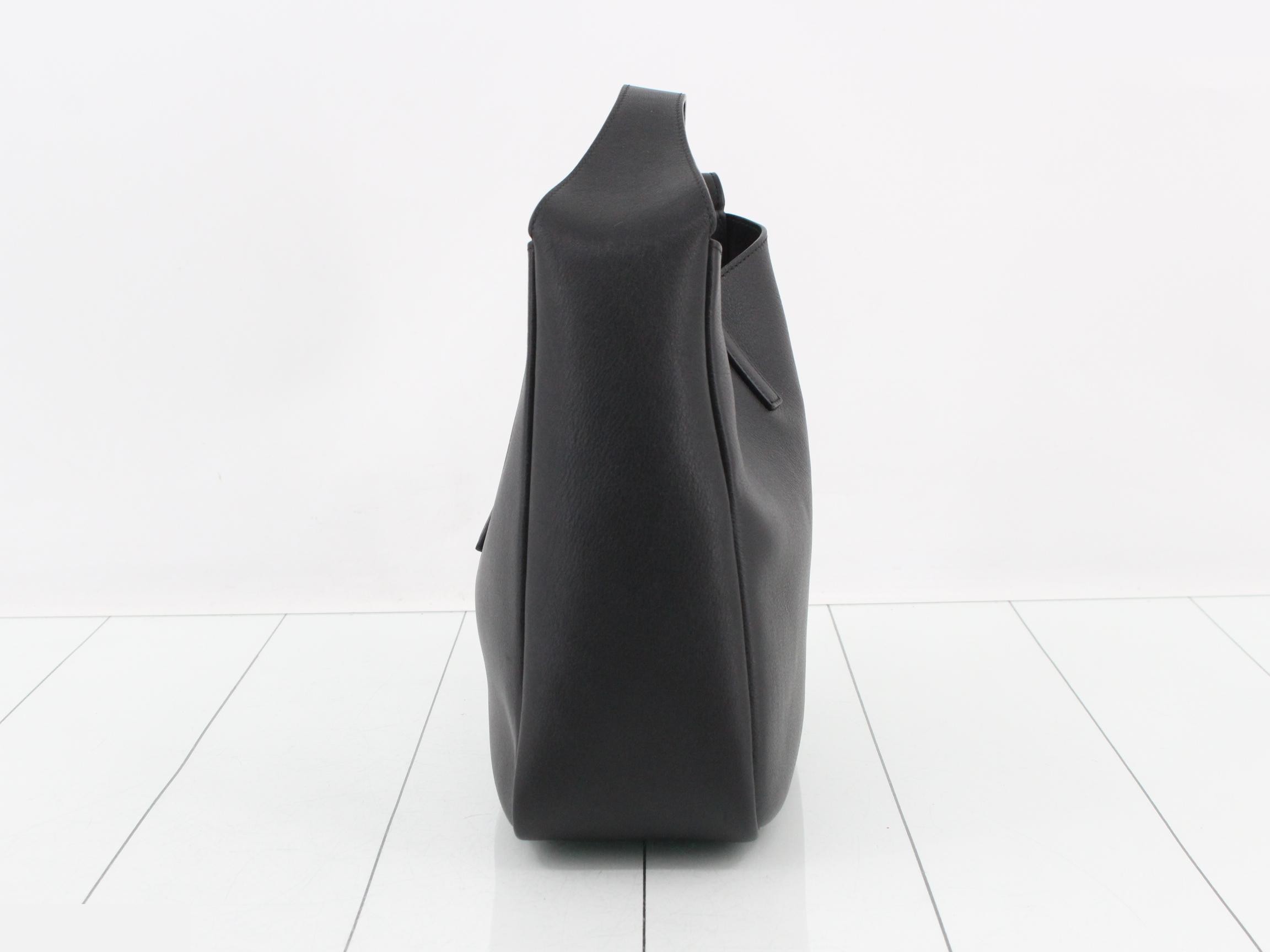 Le Sancassette One-Shoulder Bag, Black — view 3