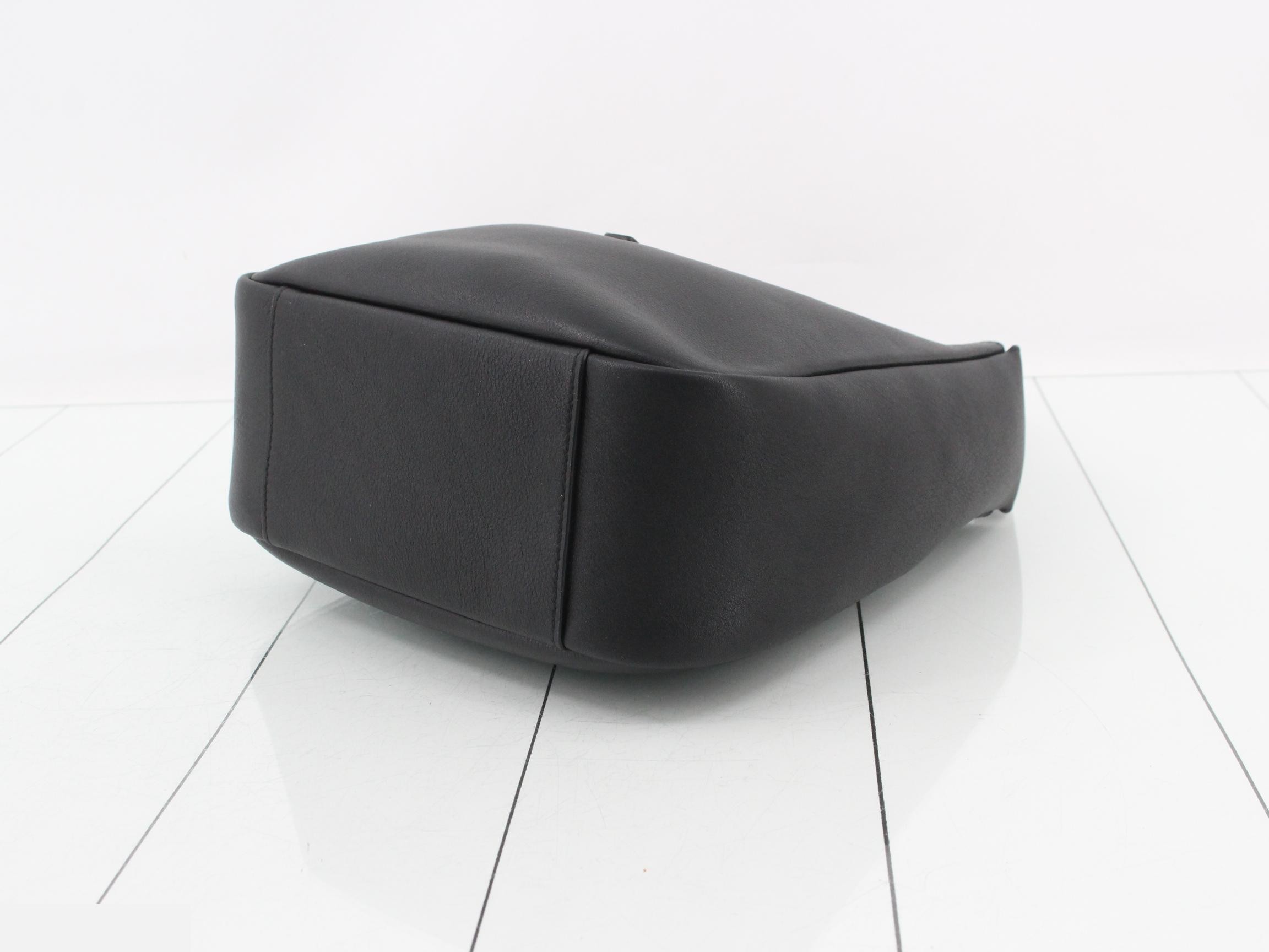 Le Sancassette One-Shoulder Bag, Black — view 6