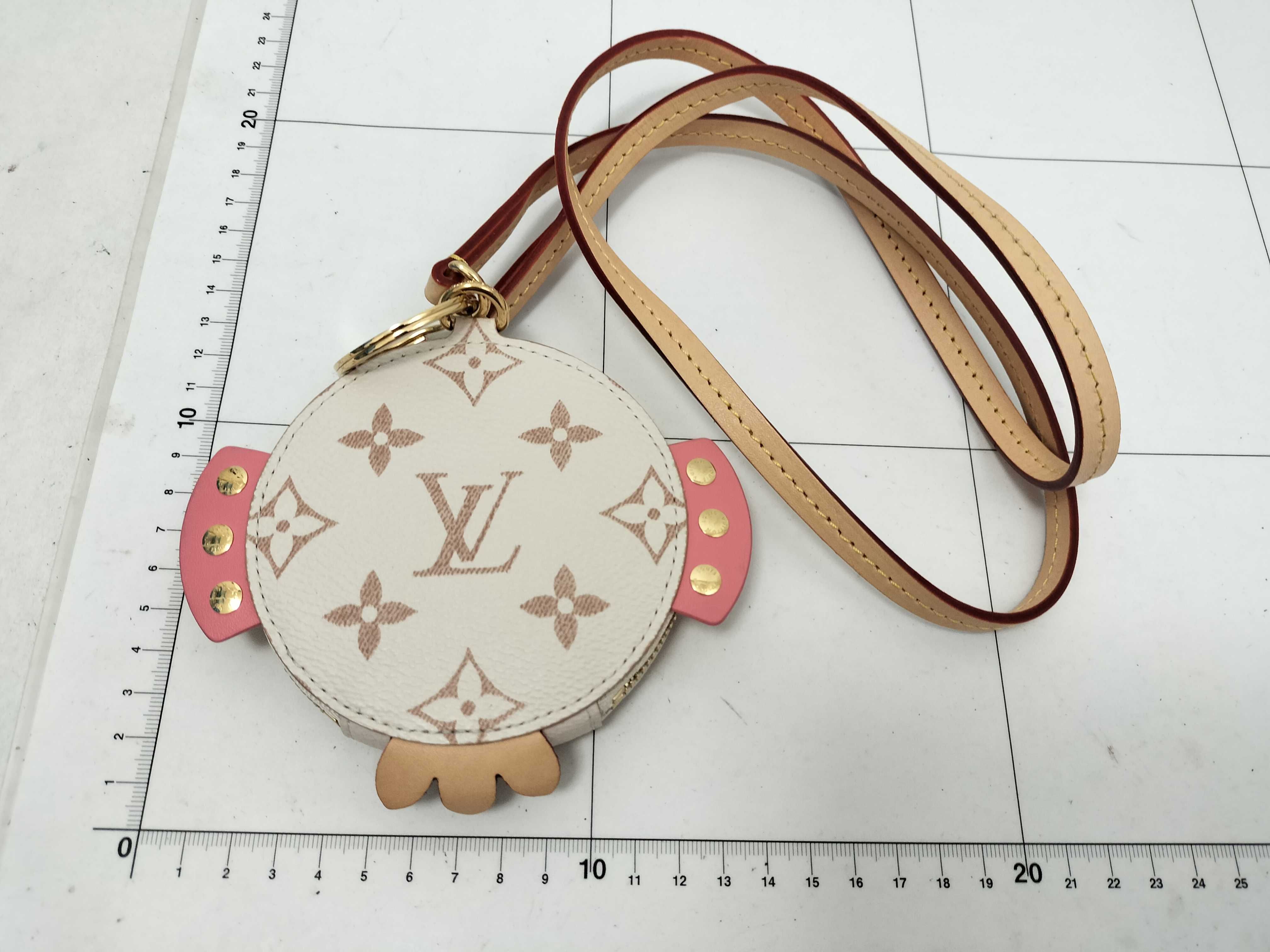 Monogram Dune Phone Holder M29780 Pouch — view 2