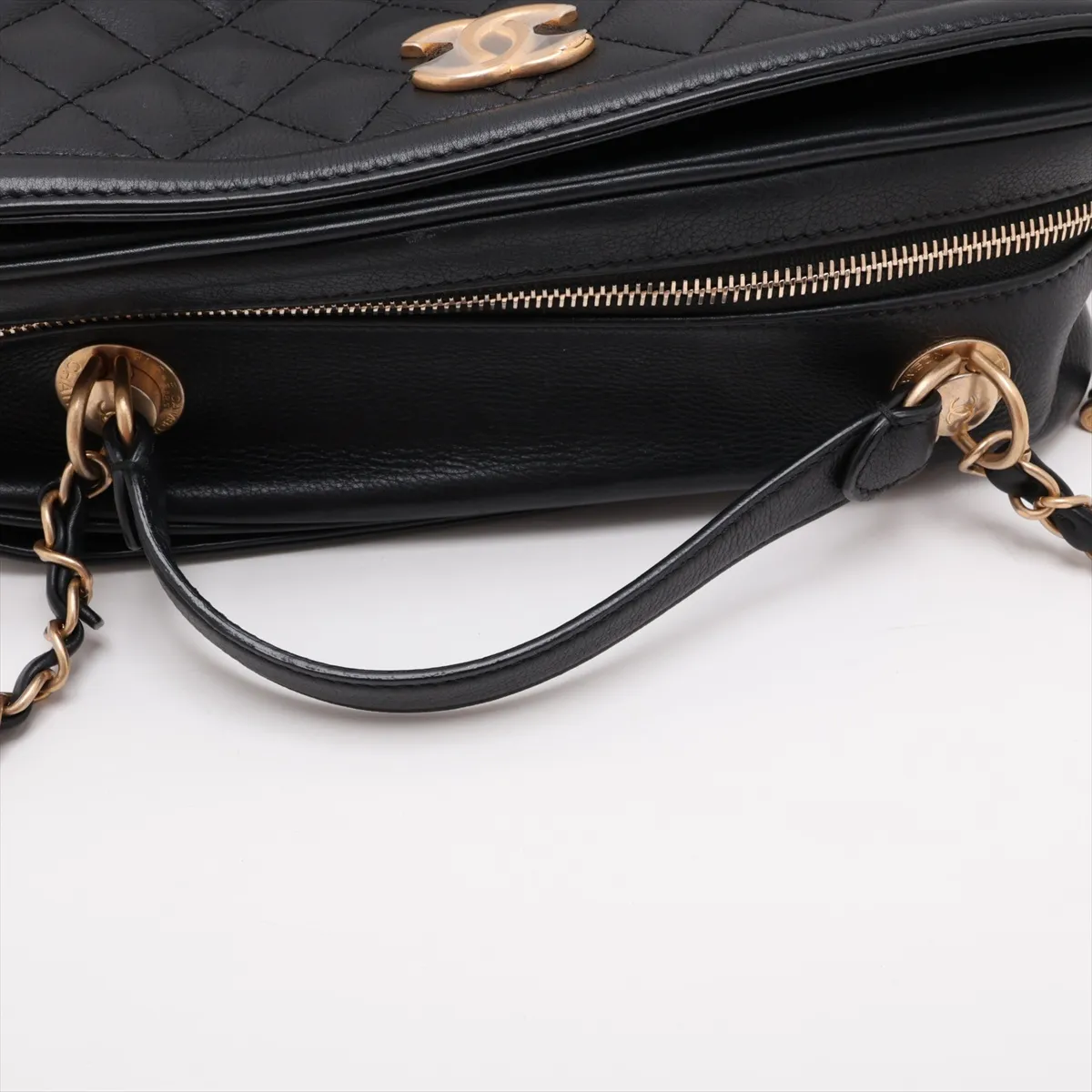 Matelassé Lambskin Chain Shoulder Bag, Black with Gold Hardware, 26715680, Serial Number 26 — view 5