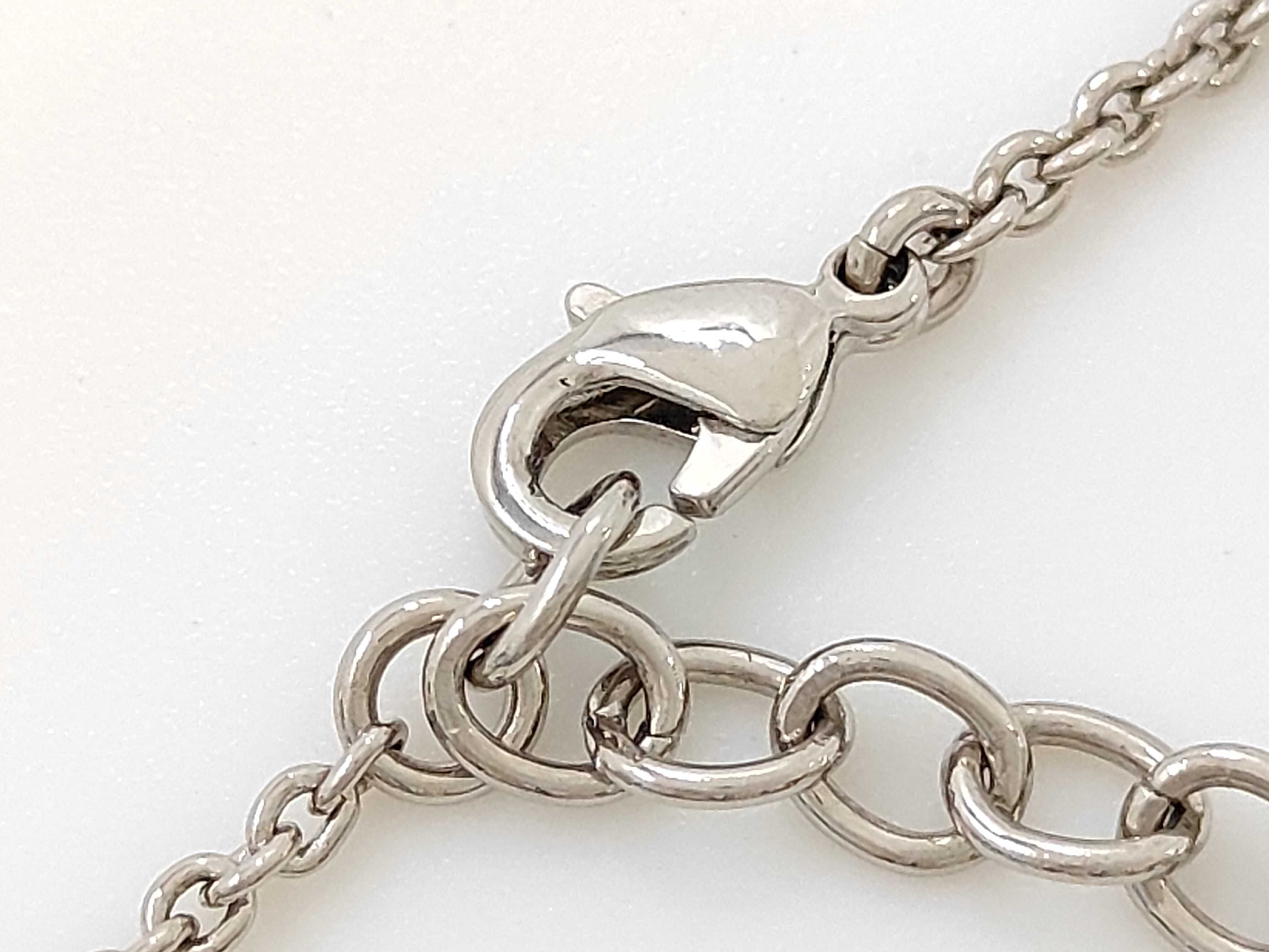 Essential V Necklace M63197 — view 6