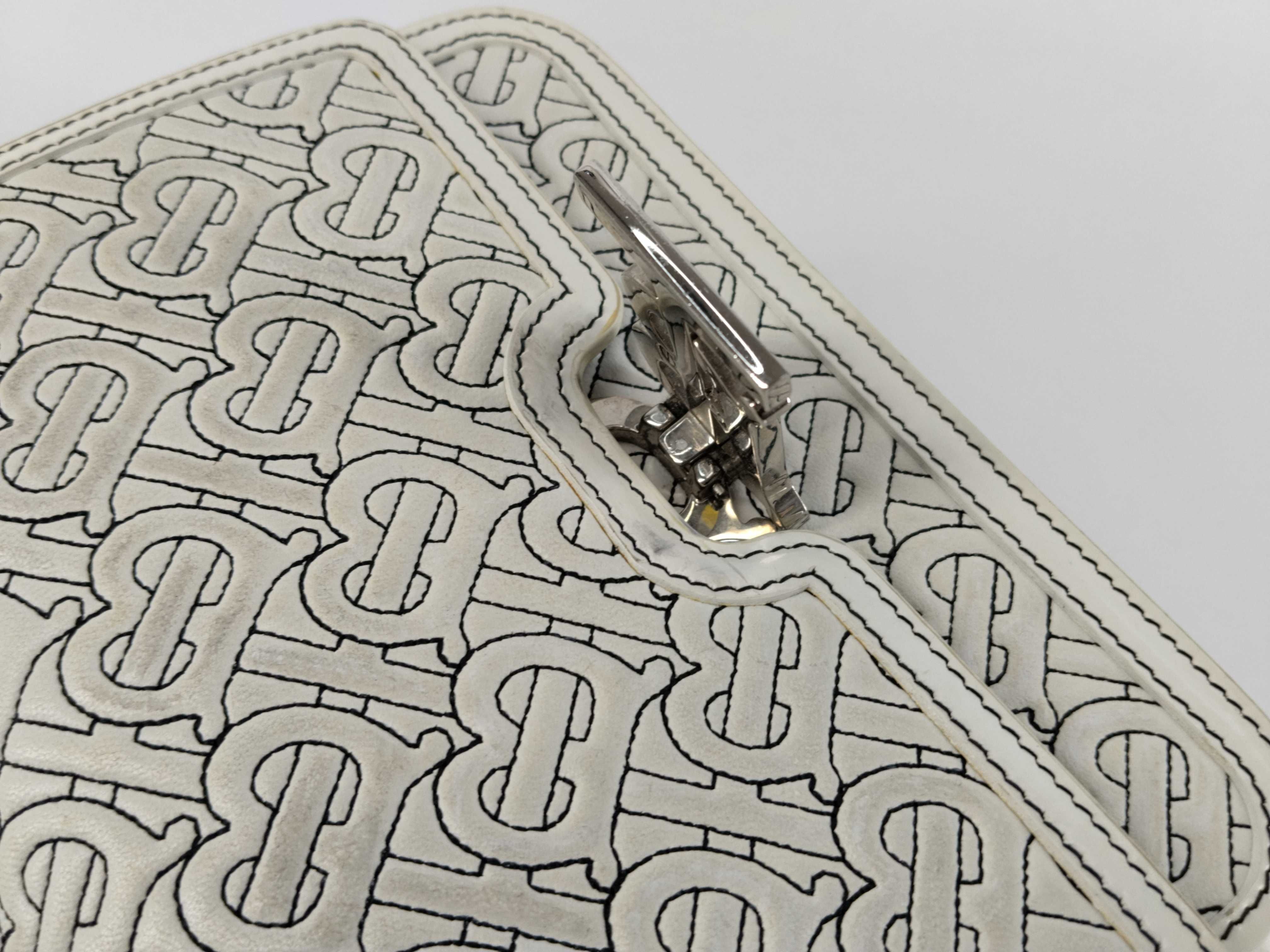 Chain Shoulder Bag — view 9