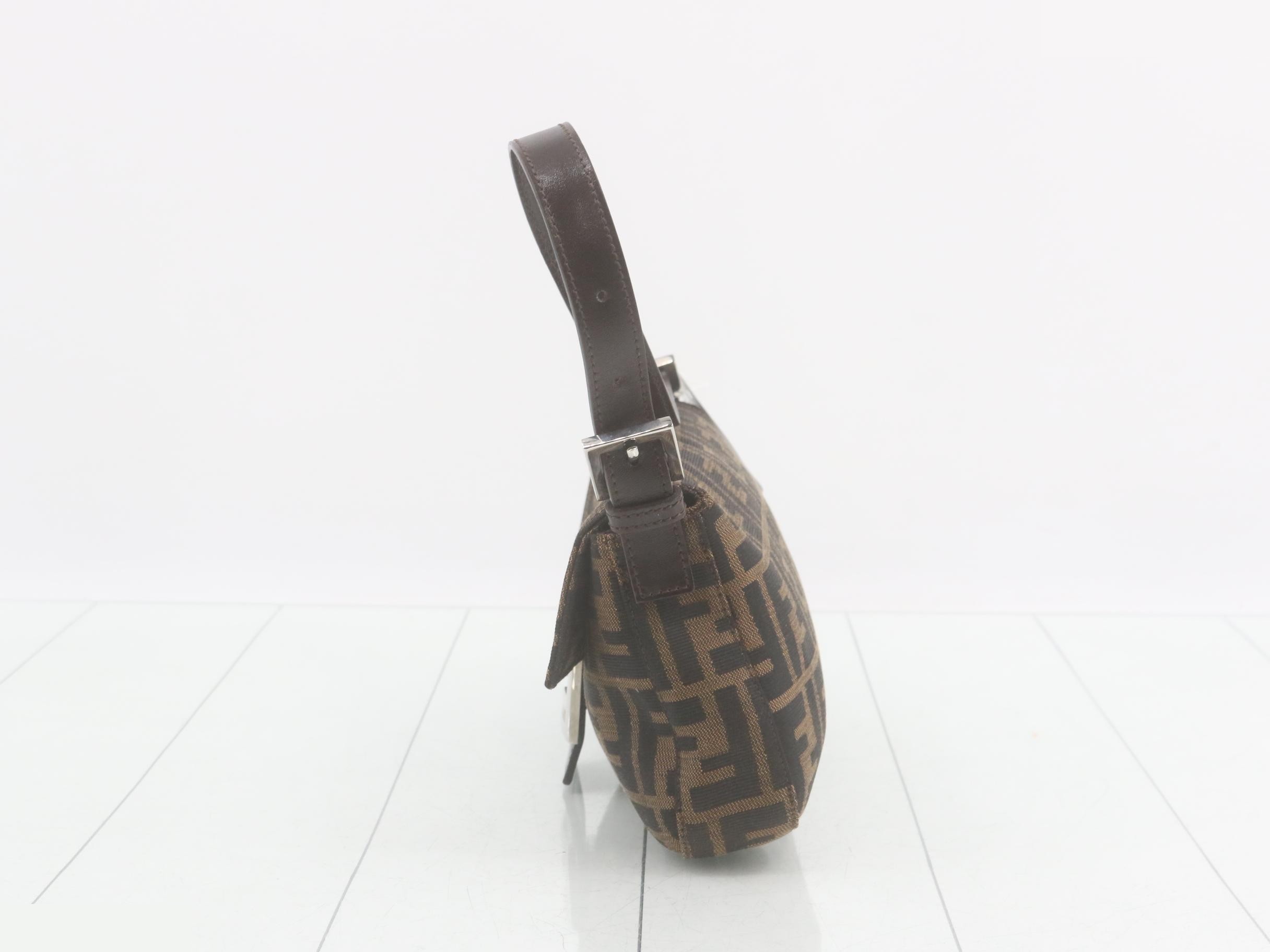 ZUCCA (Bag) - Shoulder Bag - Mamma Bucket - Brown — view 3