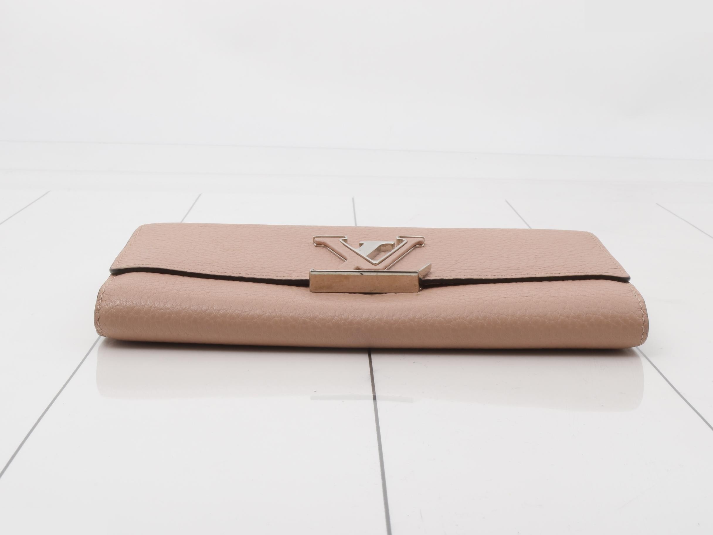Portefeuille Capucines Magnolia Pink Taurillon Leather Women's Long Wallet — view 3