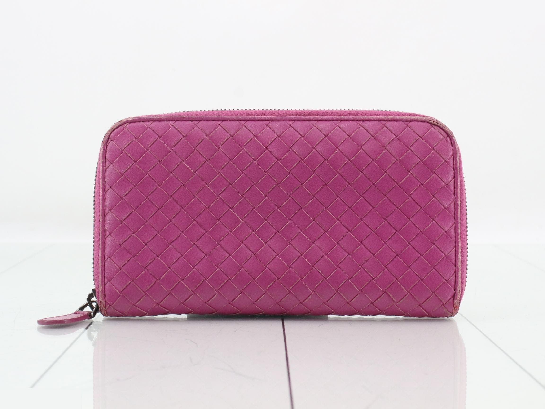 Intrecciato (bags) and wallets