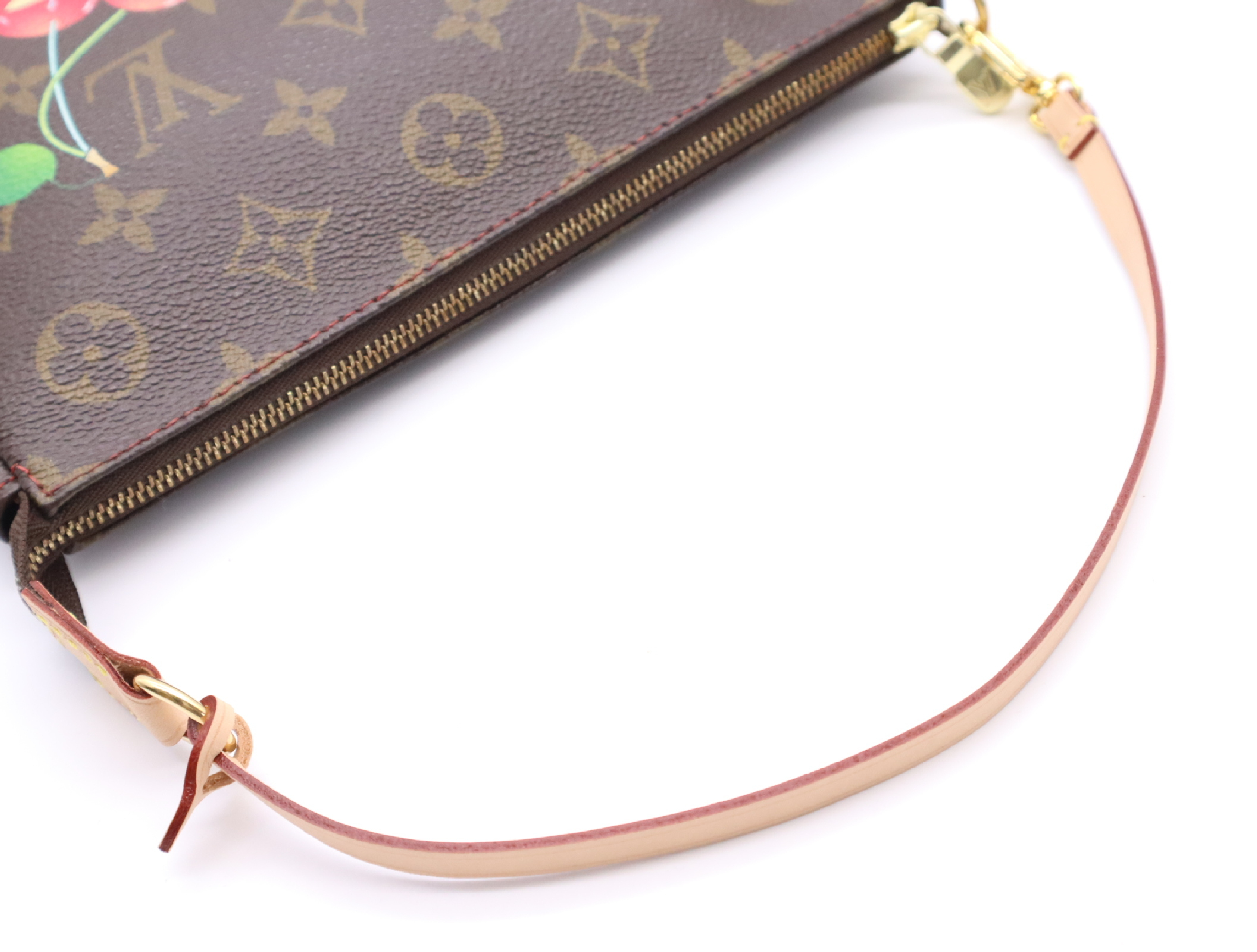 M95008 Cherry Pochette Accessoires Pouch — view 10