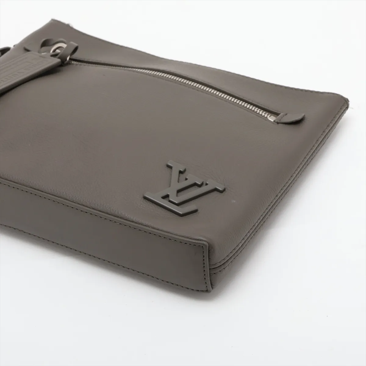 LV Aerogram Takeoff Pouch M81735 Khaki (RFID detected) — view 3