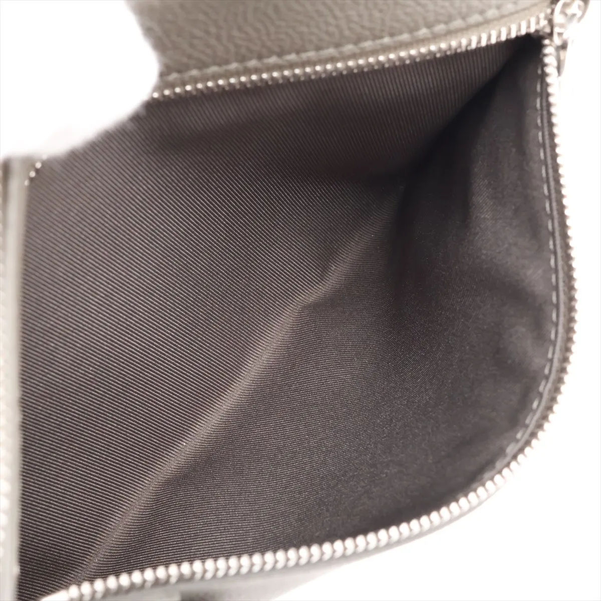LV Aerogram Takeoff Pouch M81735 Khaki (RFID detected) — view 6
