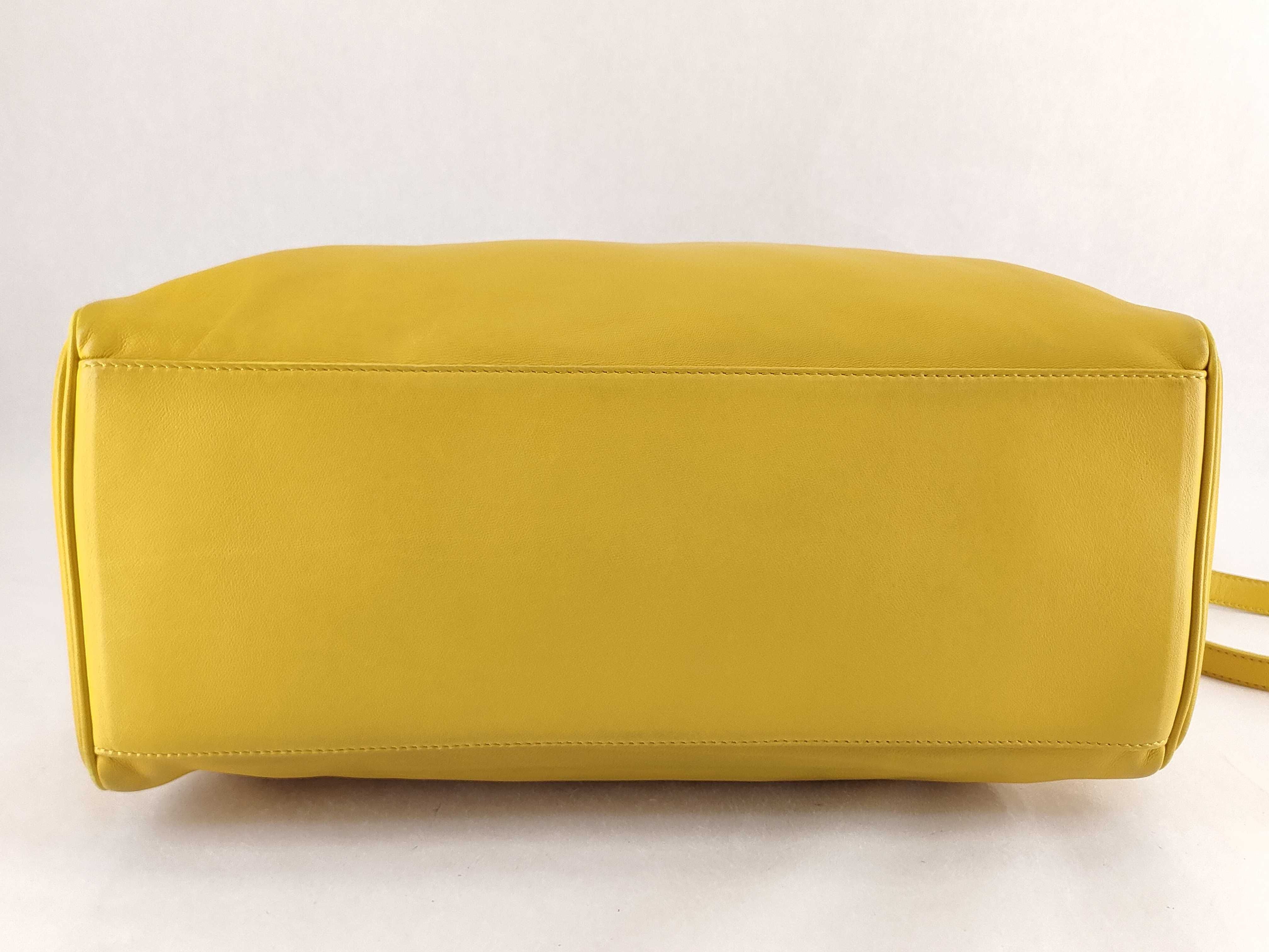 Collezione Leather Tote Bag, Yellow Handbag — view 9