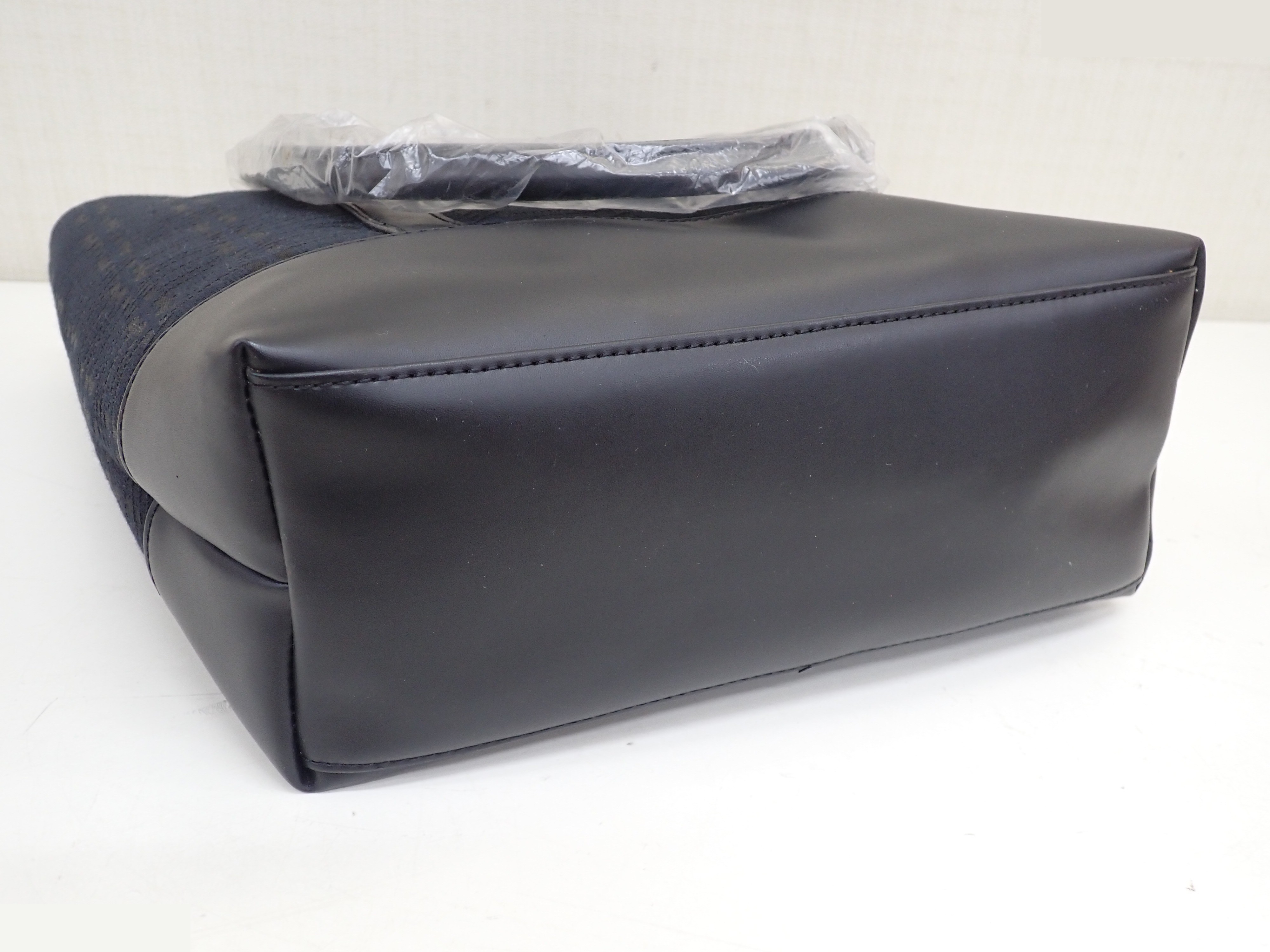 Other lines: Bags and tote bags — view 5