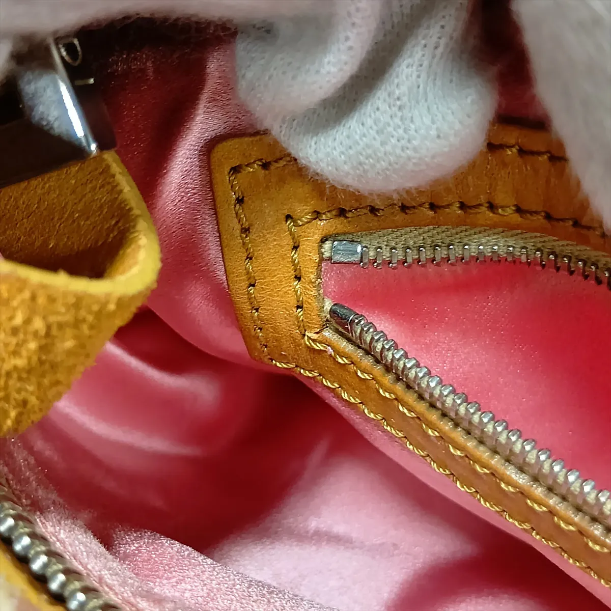 Raffia x Leather Shoulder Bag, Pink x Beige — view 13