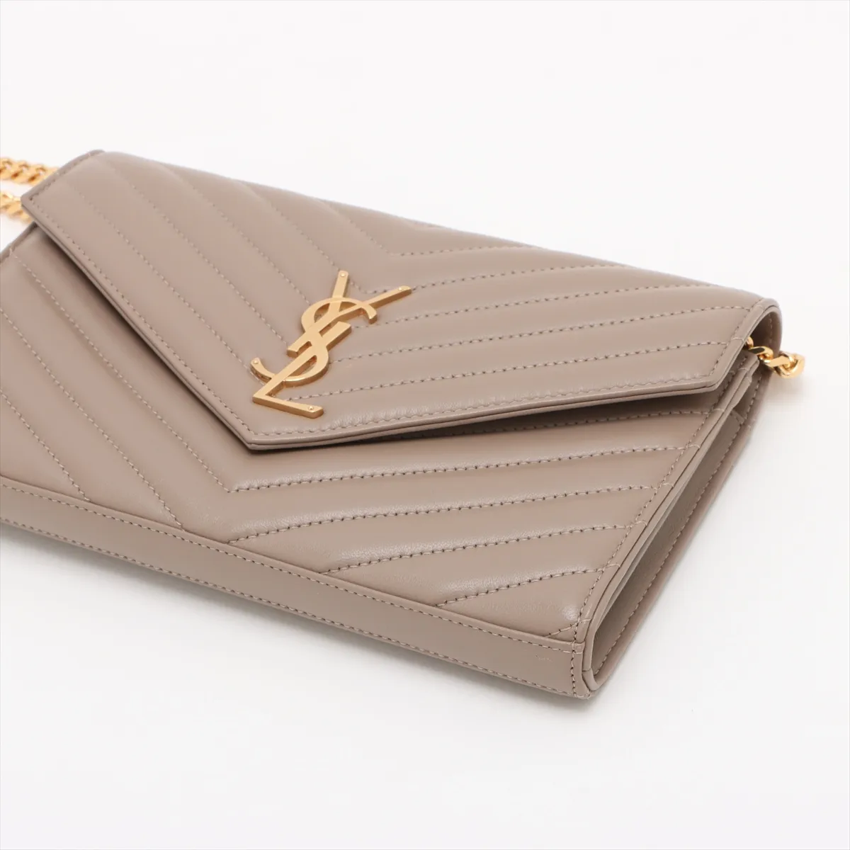 Cassandra Leather Chain Wallet, Beige, 377828 — view 3