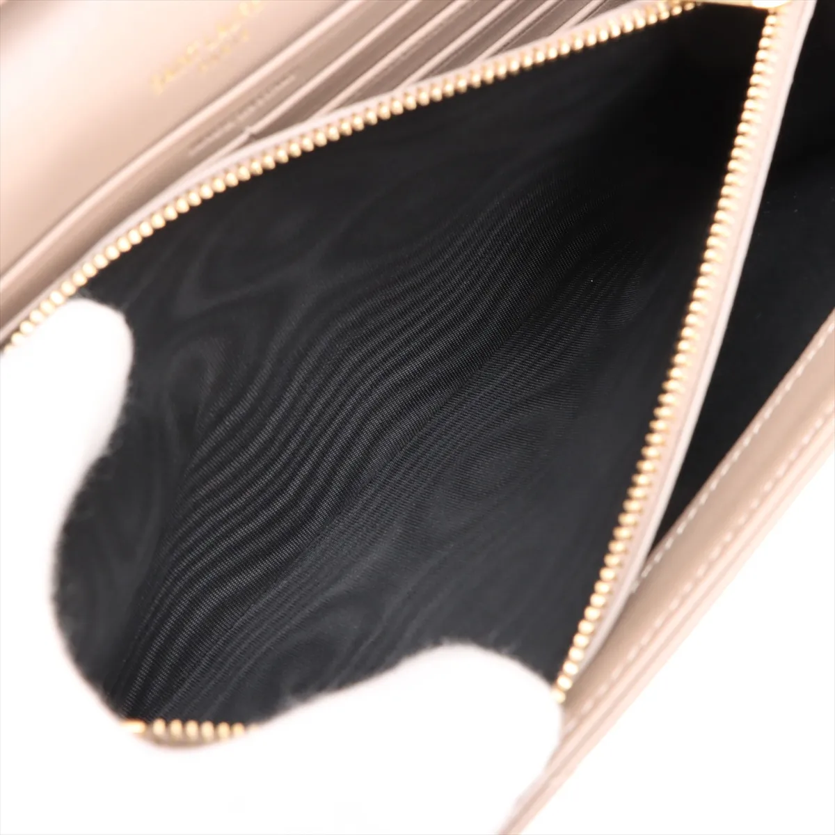 Cassandra Leather Chain Wallet, Beige, 377828 — view 8