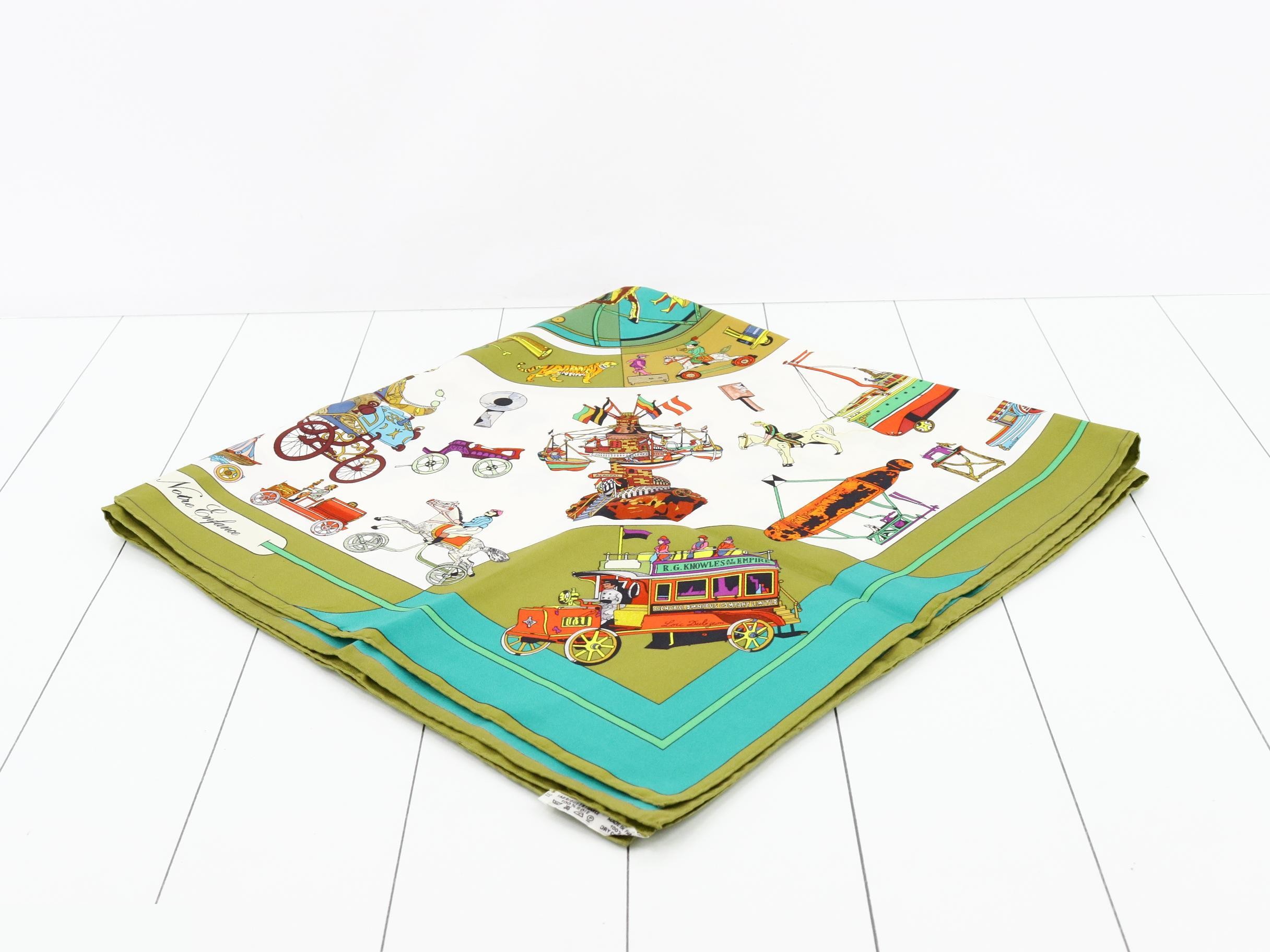 Carre 90 Scarf — view 2