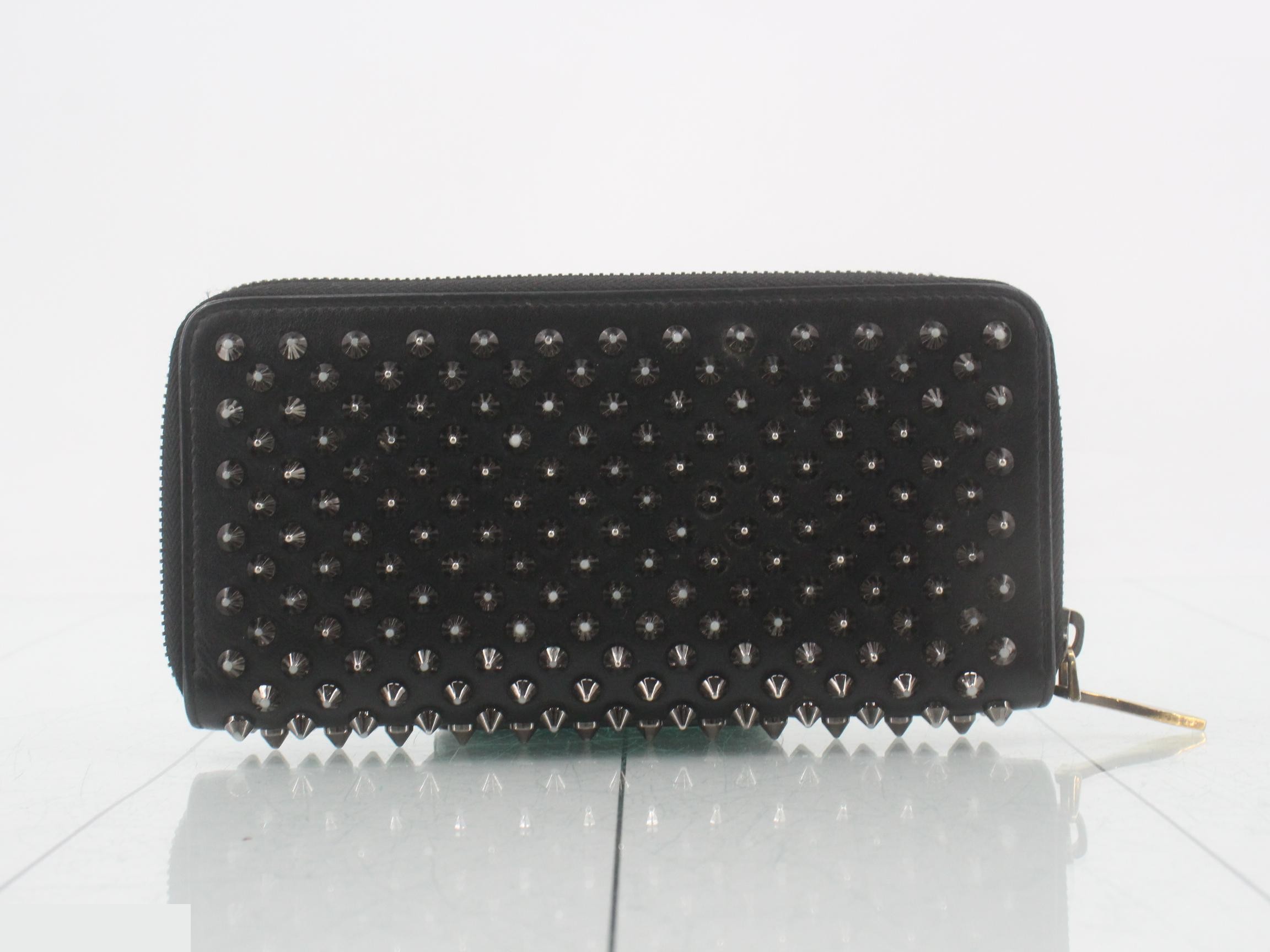 Other lines: Bags and Wallets — view 2