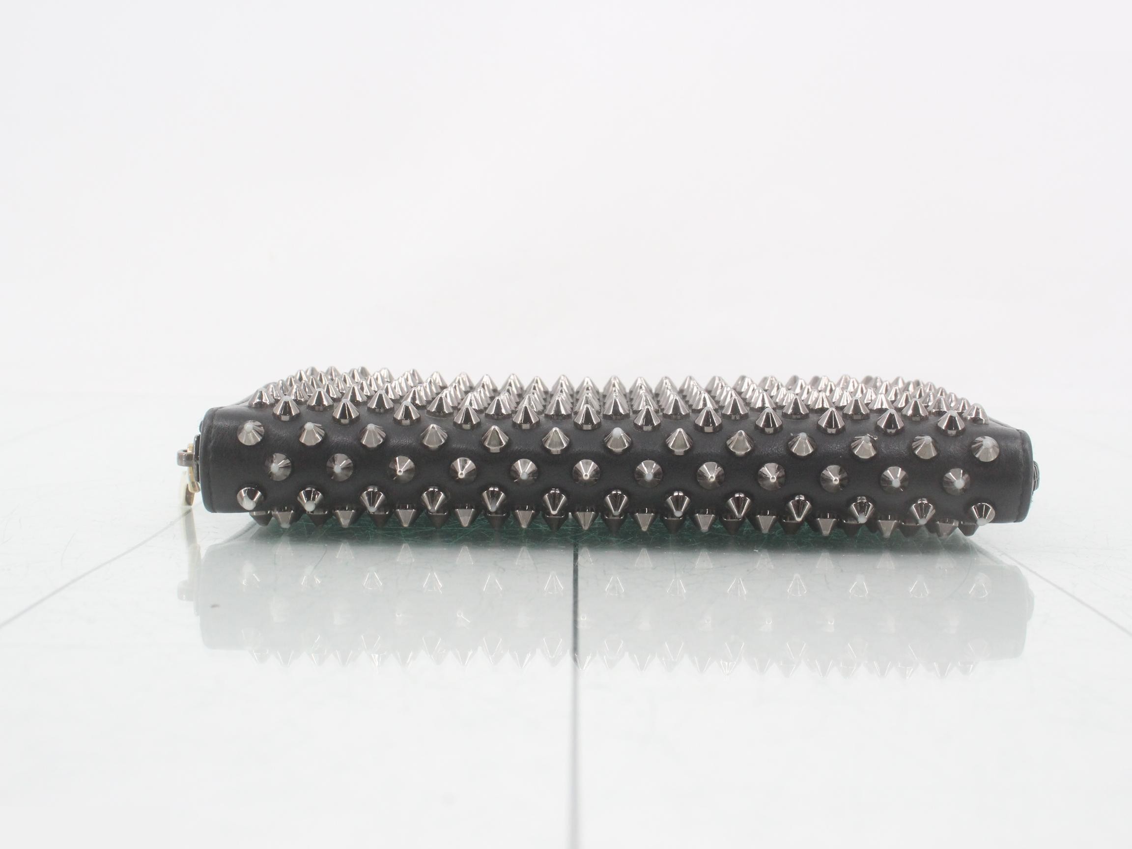 Other lines: Bags and Wallets — view 3