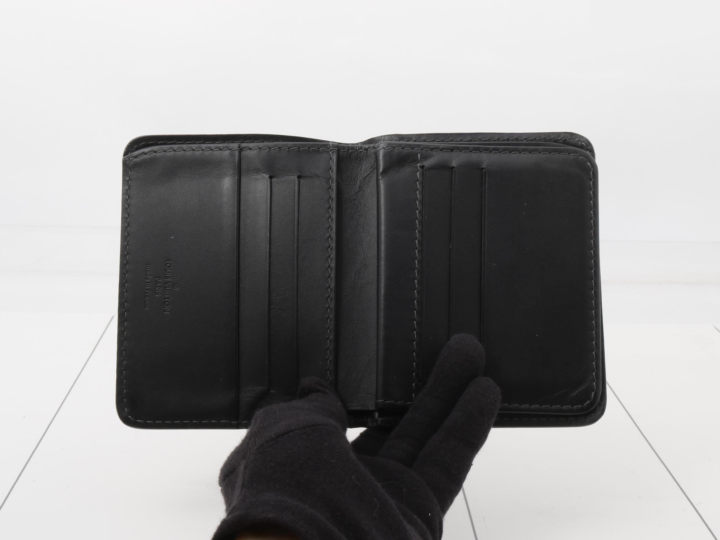 Compact wallet — view 4