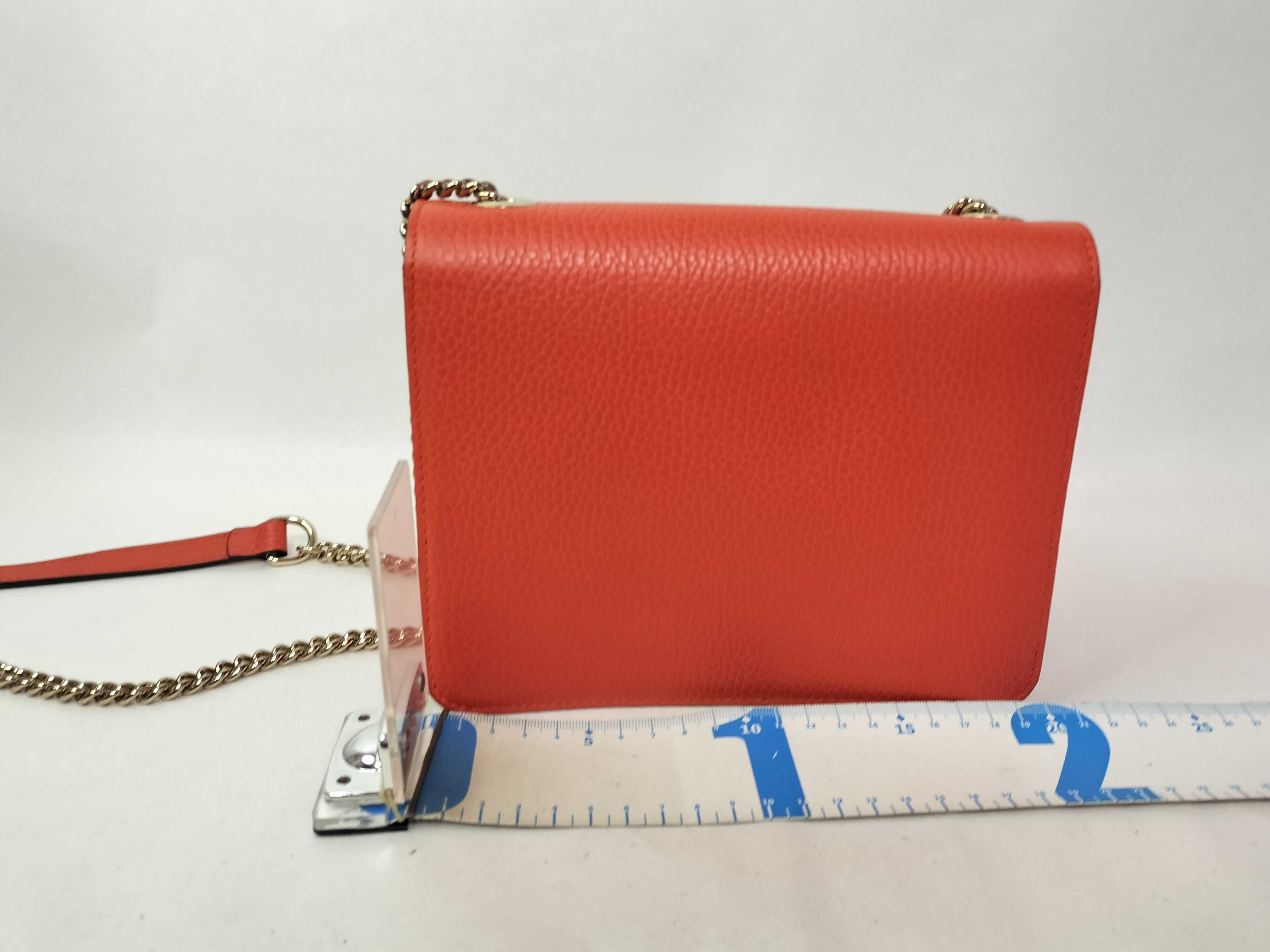 Orange Chain Shoulder Bag with Gold Hardware GG Interlocking Chain Bag — view 2