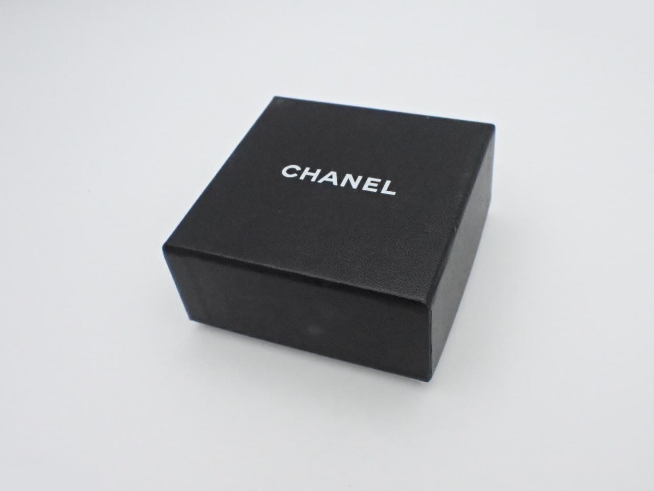 Coco Mark Black Earrings 04V (with box) — view 4