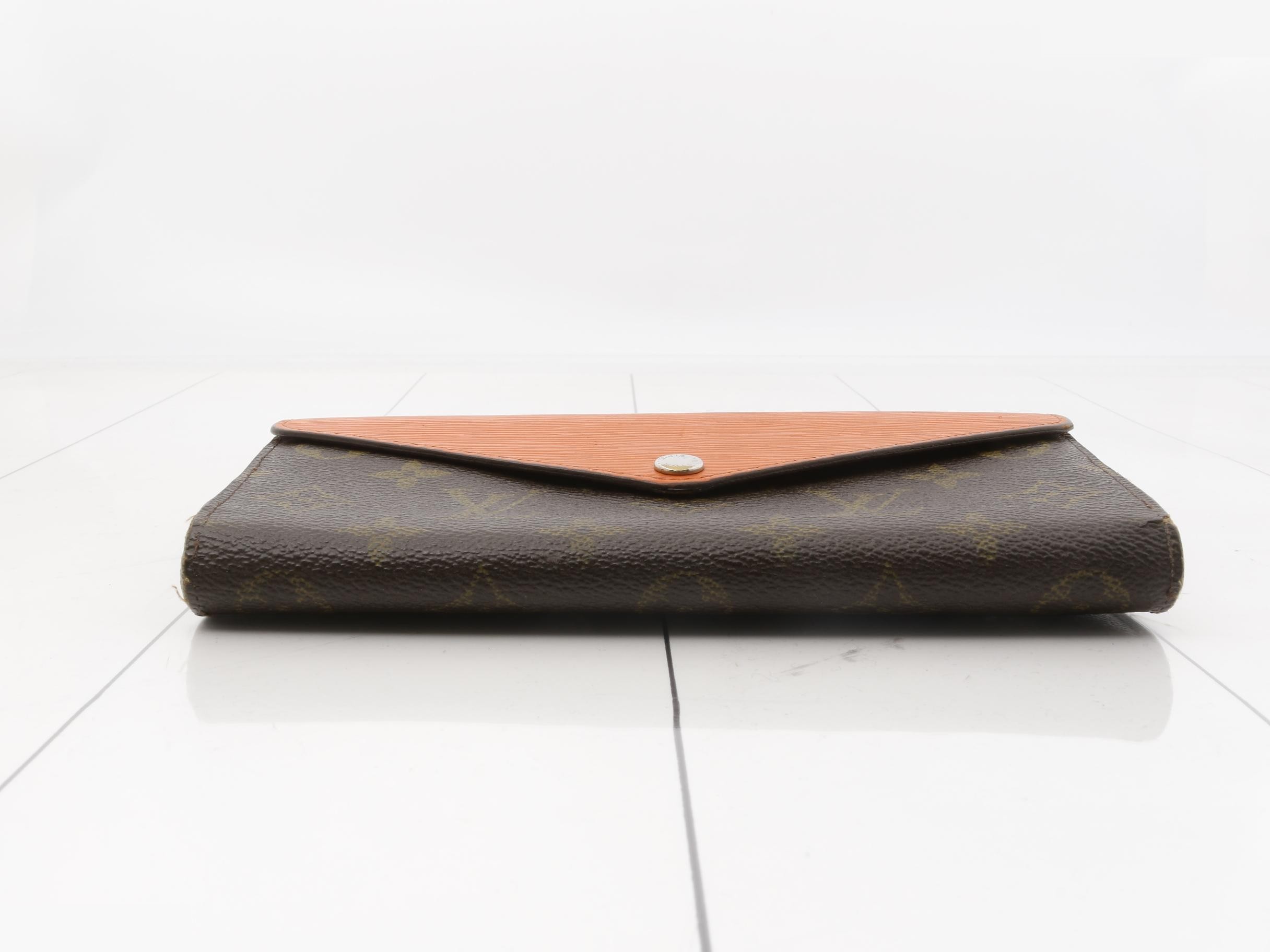 Monogram Portefeuille Marie-Lou Long Piment Bi-fold Long Wallet — view 3