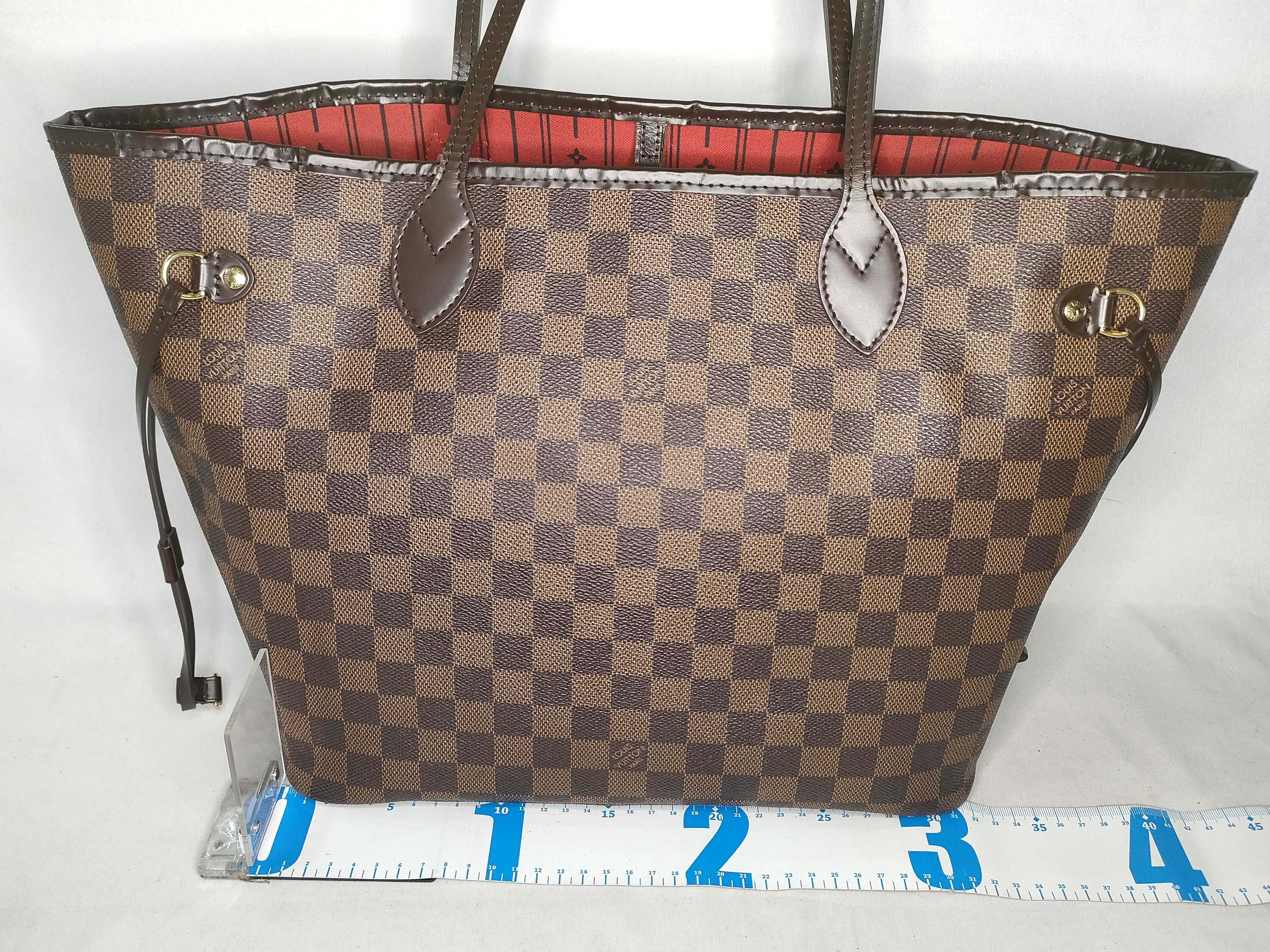 Damier Neverfull MM N51105 Tote Bag — view 2