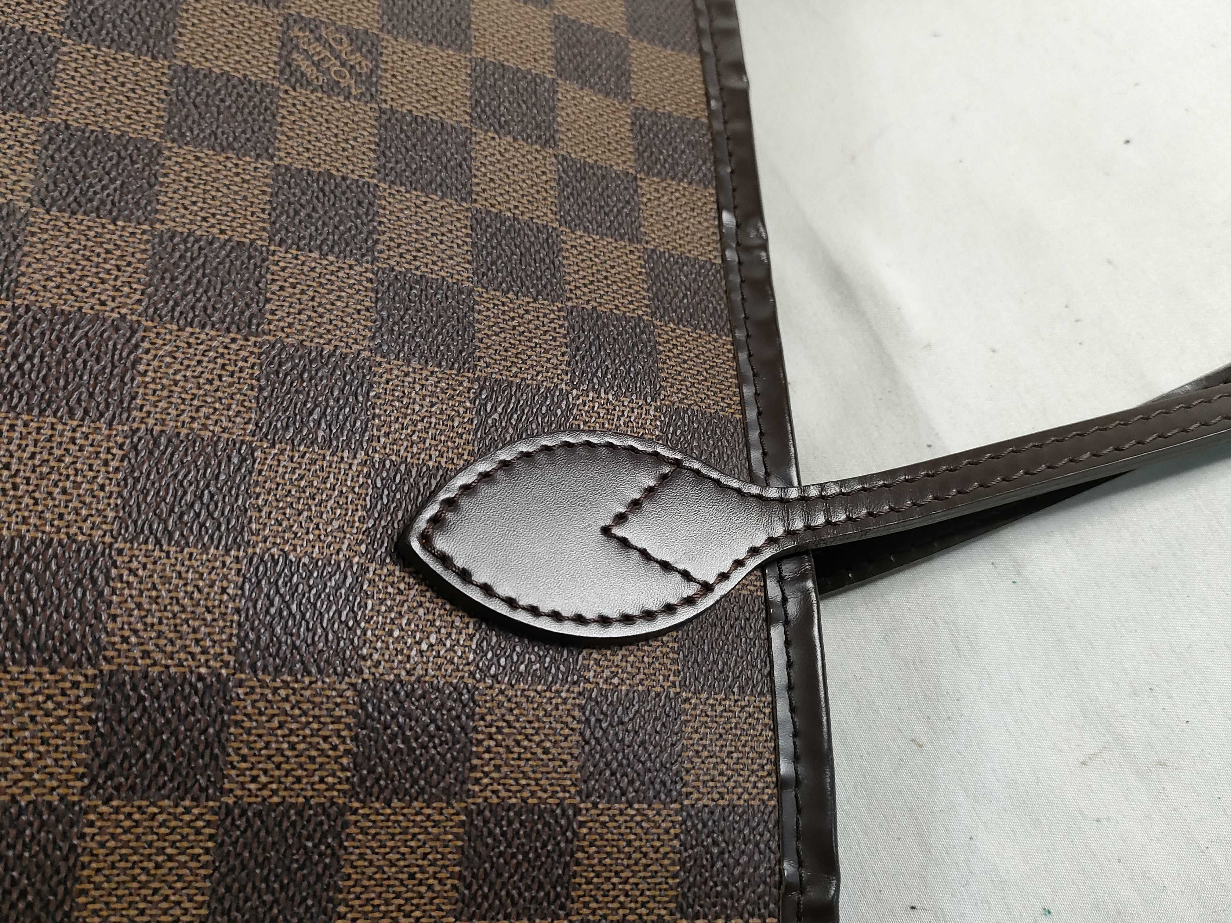 Damier Neverfull MM N51105 Tote Bag — view 5