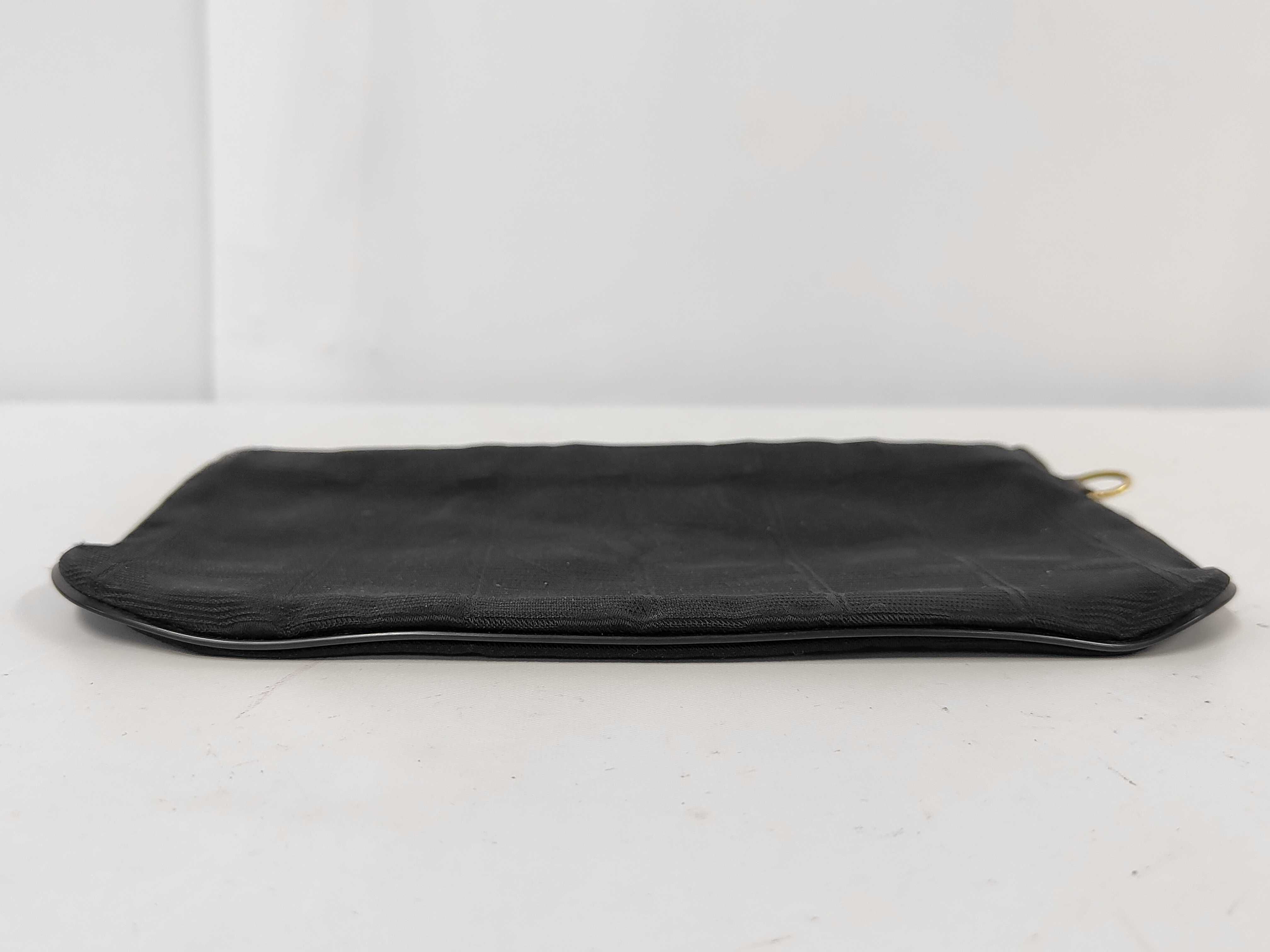 New Travel Line Pouch, Series 7, Other Accessories — view 6