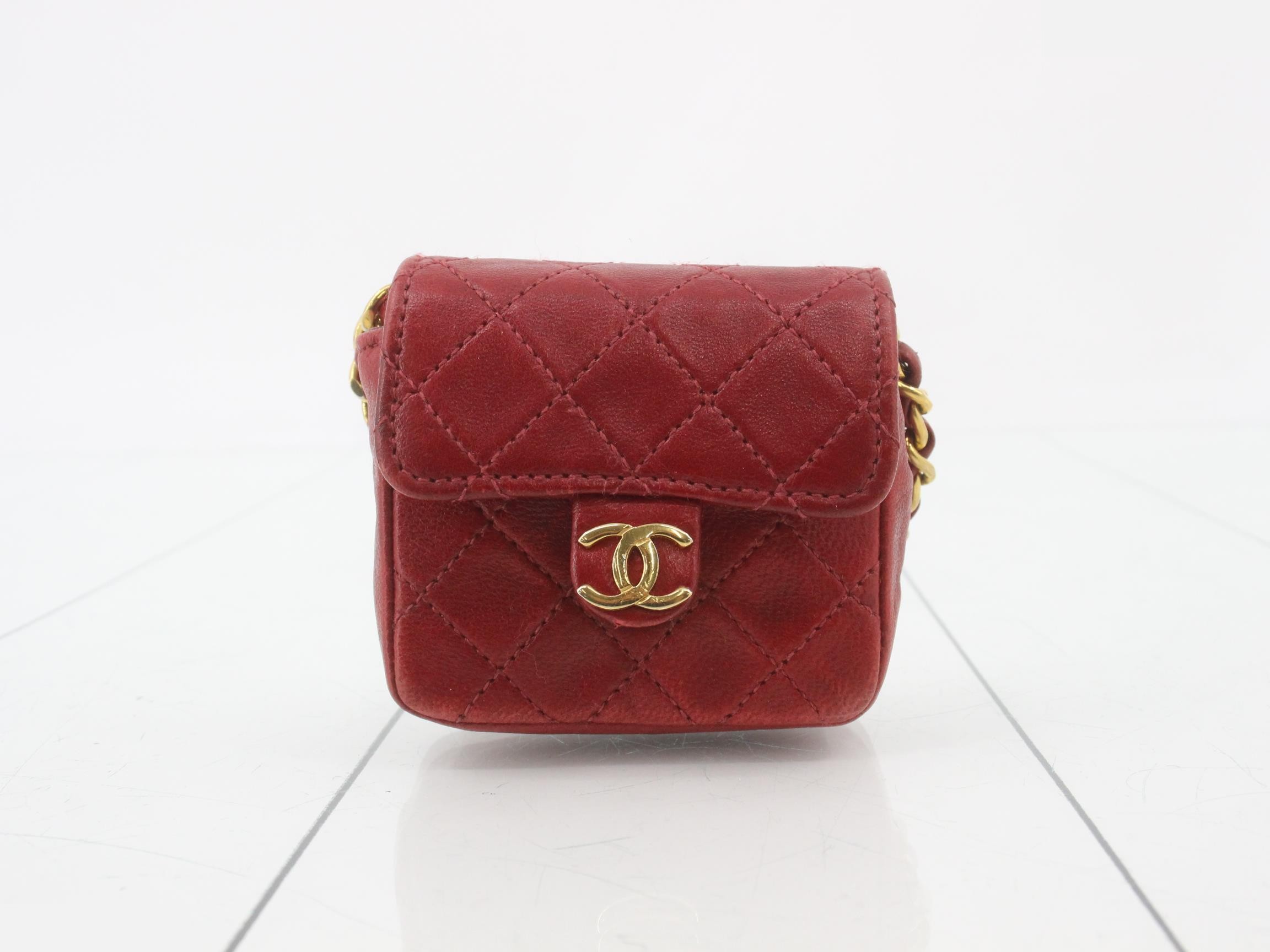 Mini Matelassé Push-Lock Chain Pouch, Red