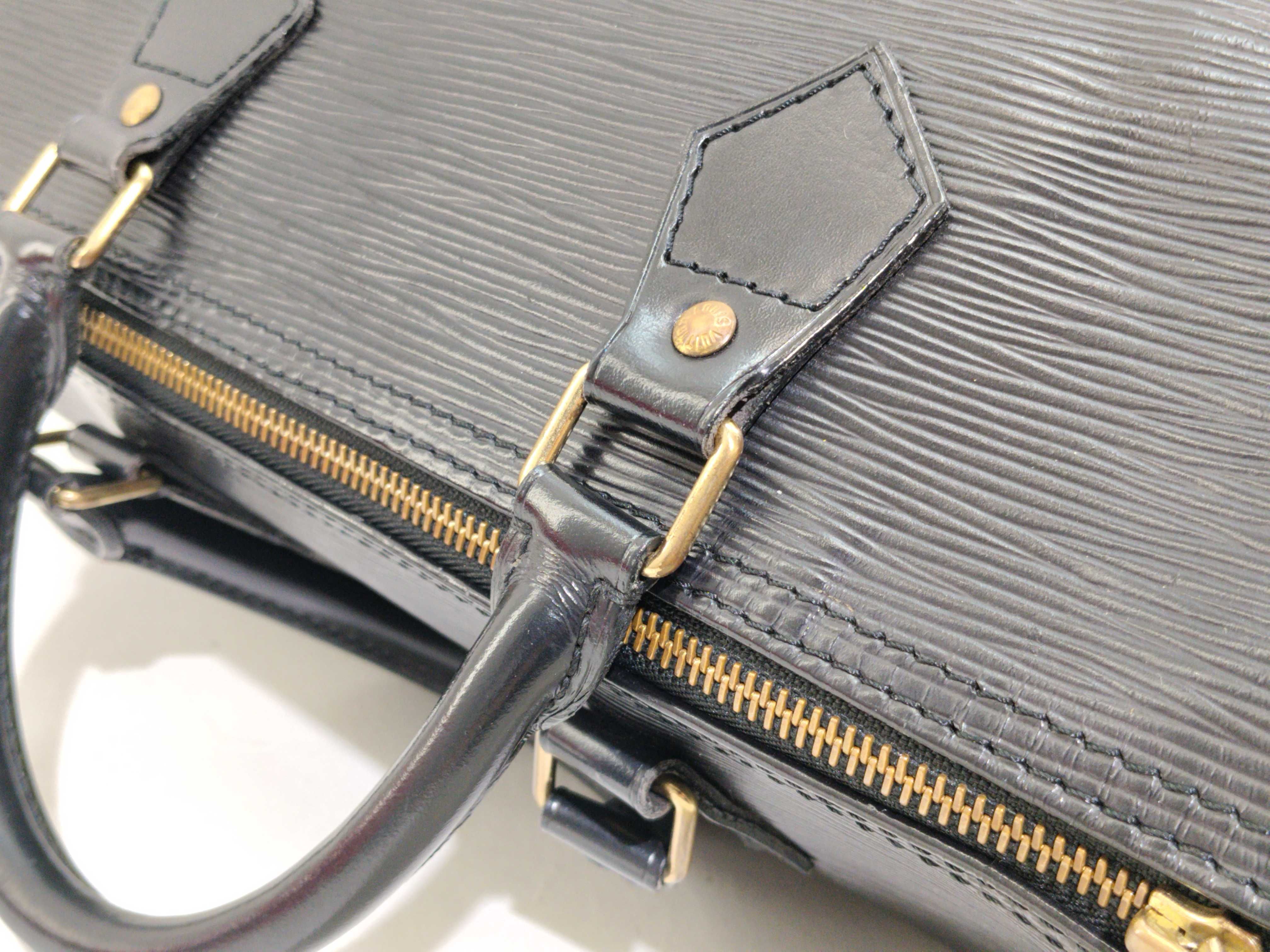 Epi FR- Epi Speedy 30 M59022 VI0992 Black Handbag — view 5