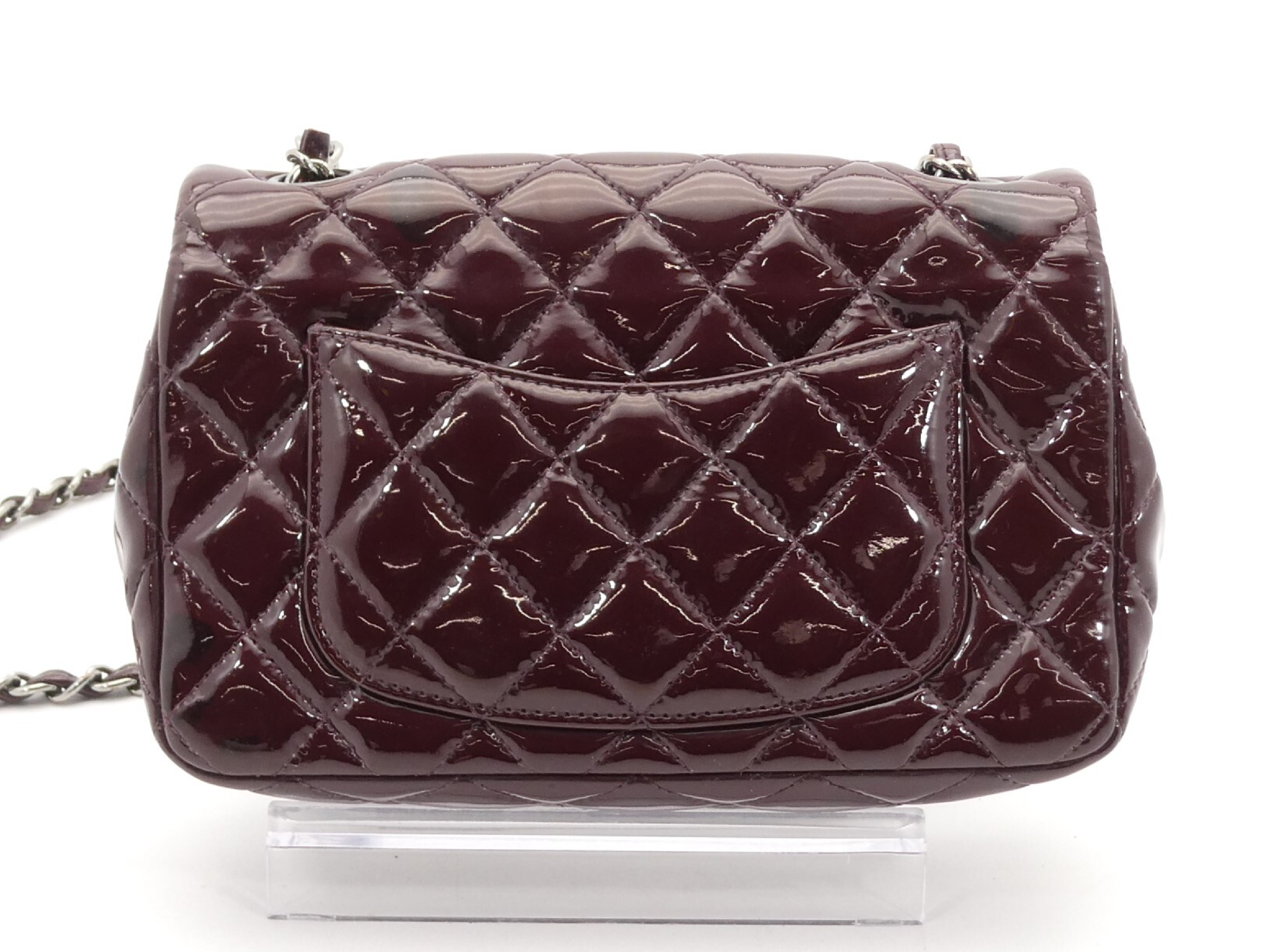 Matelassé Enamel Coco Mark Turnlock Chain Shoulder Bag — view 2