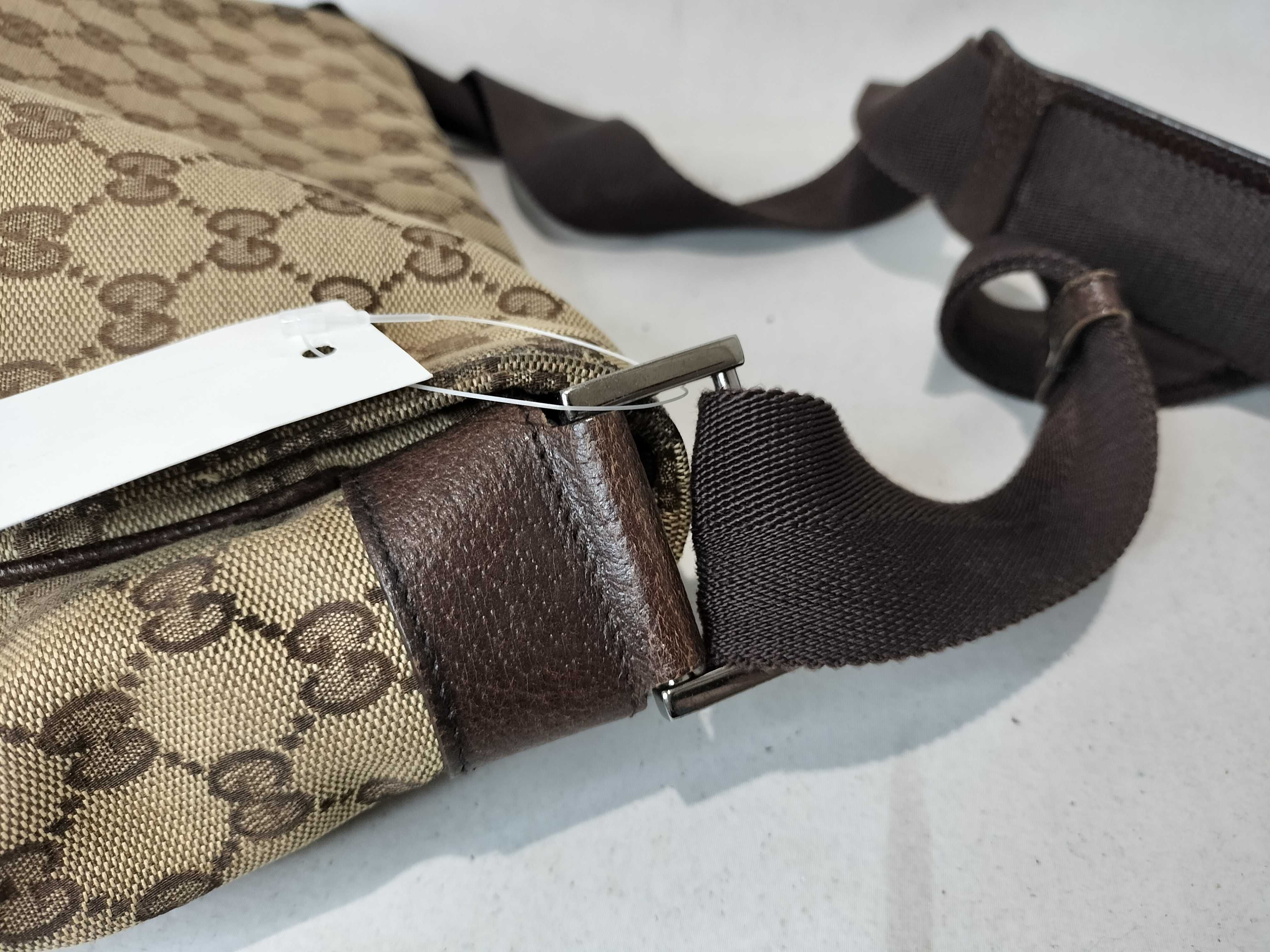 GG Canvas 146236 Shoulder Bag — view 6