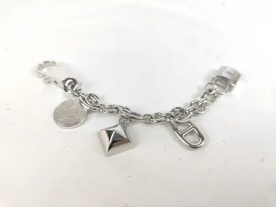 Olga Amulet 4 Charm