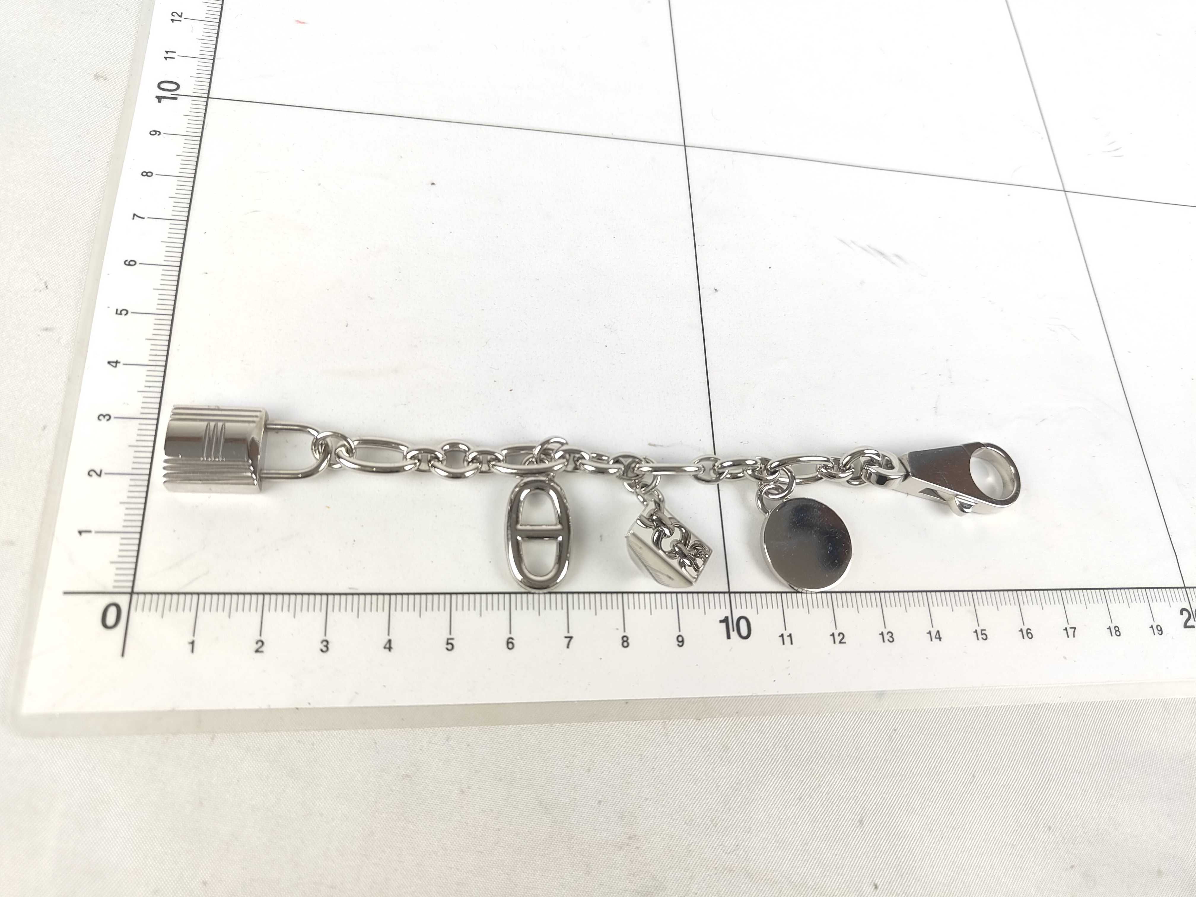 Olga Amulet 4 Charm — view 2