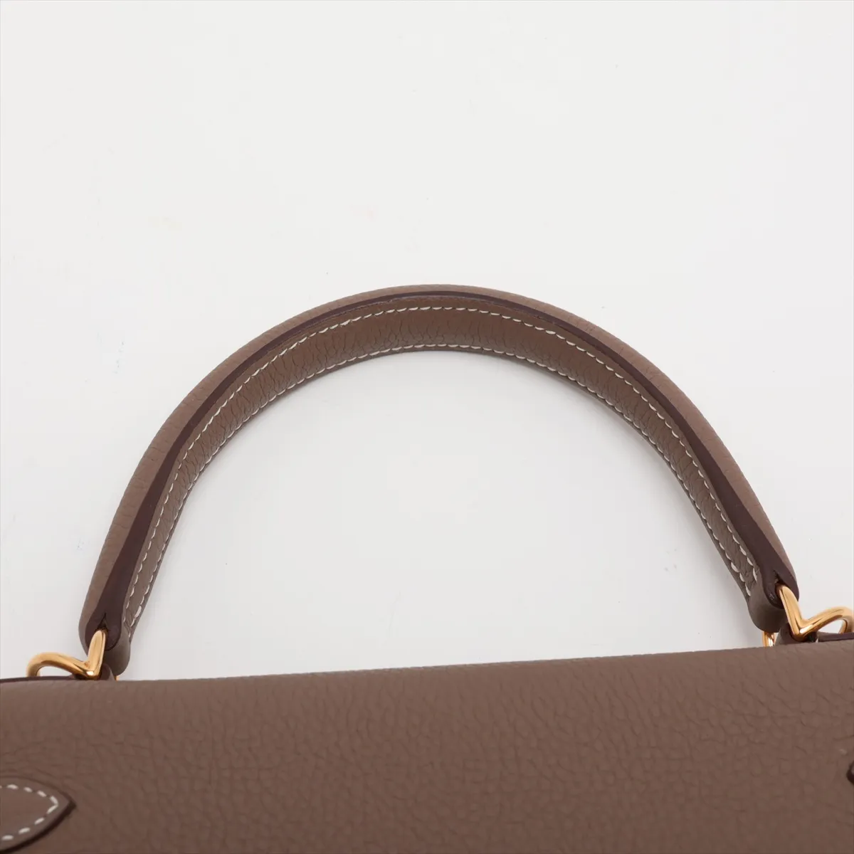 [Individually packaged] Hermes Kelly 28 Letournée Togo Etoupe Gold Hardware C: 2018 — view 6