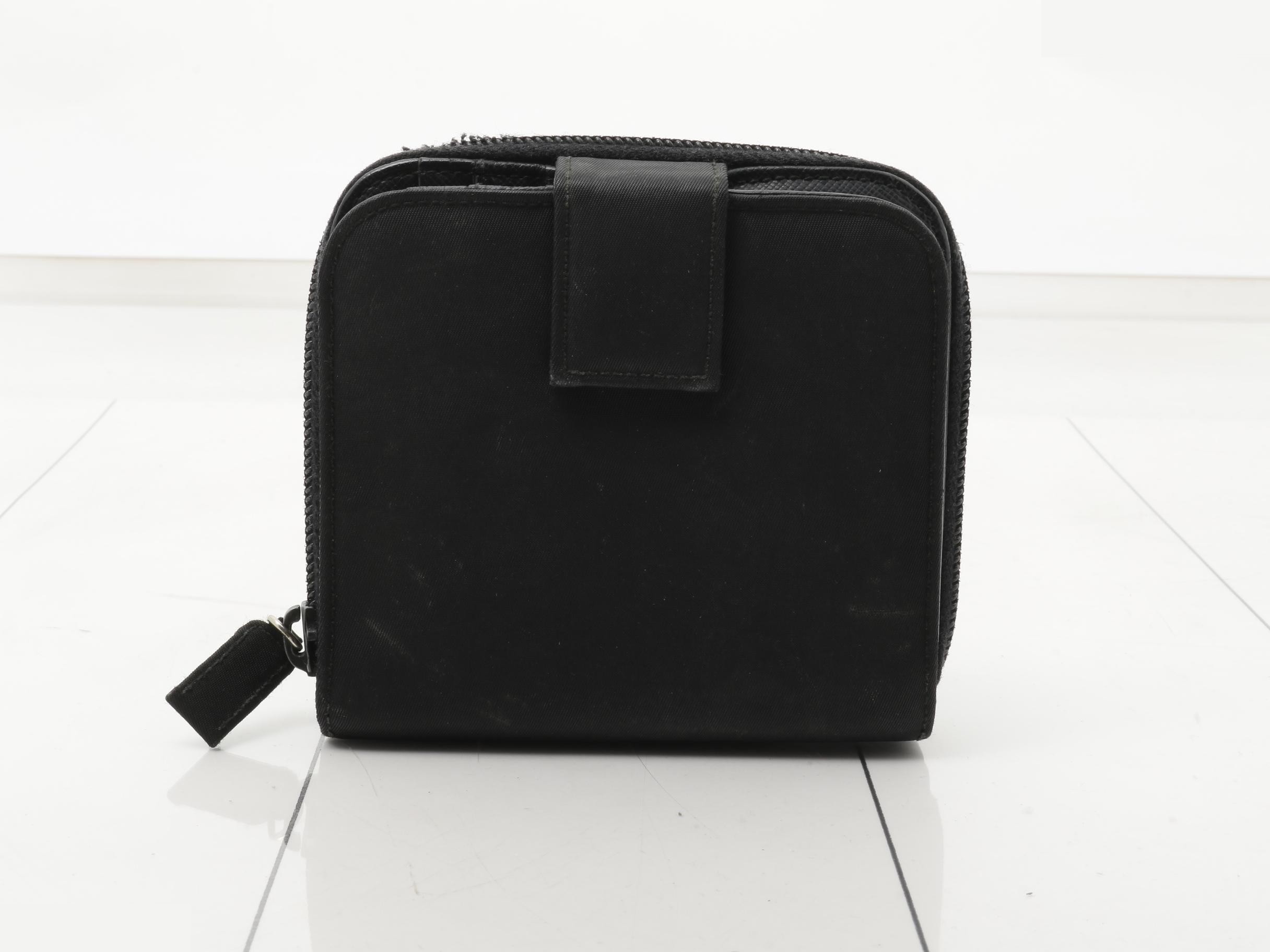 Nylon bi-fold wallet — view 2