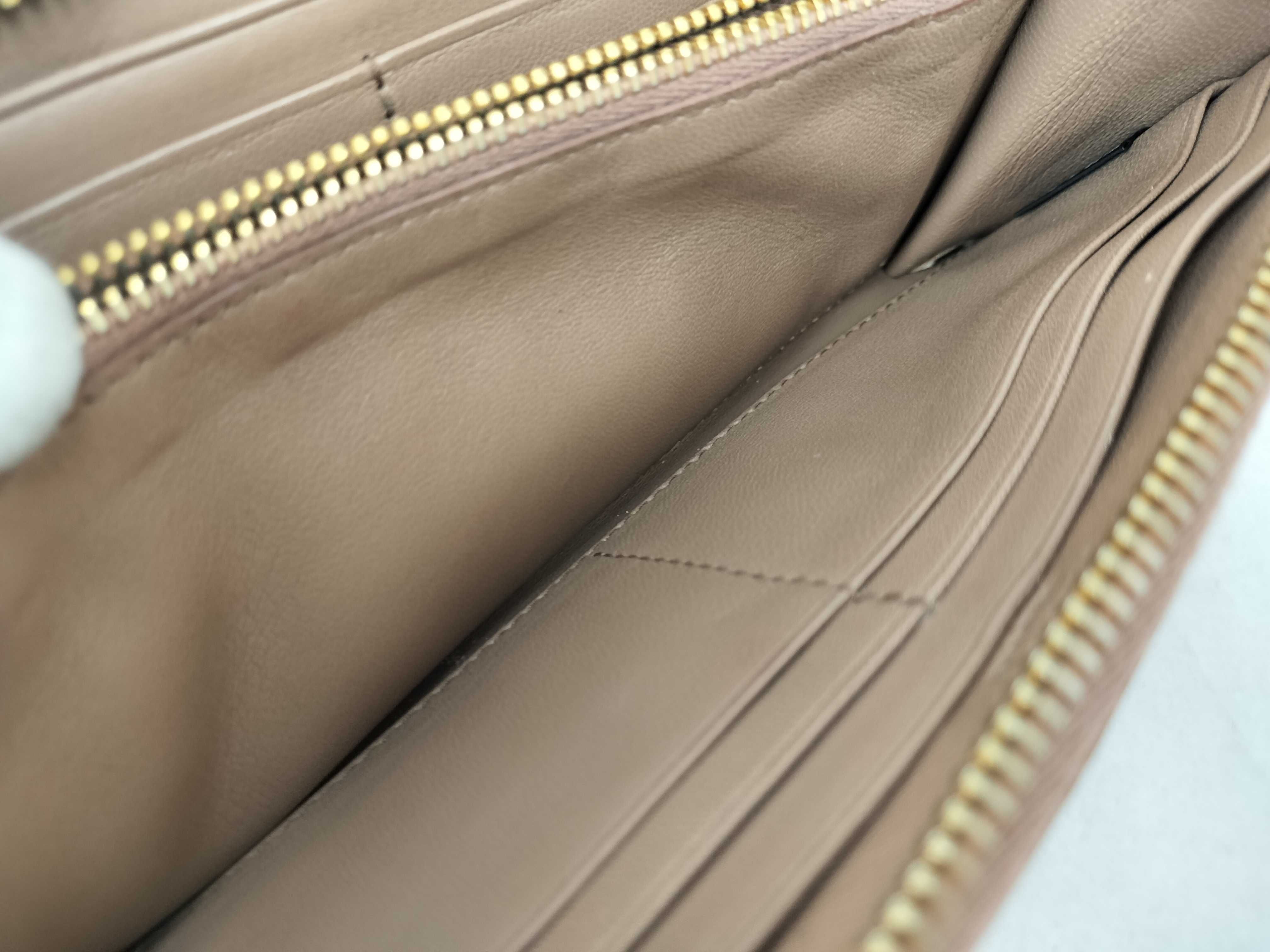 wallet — view 12