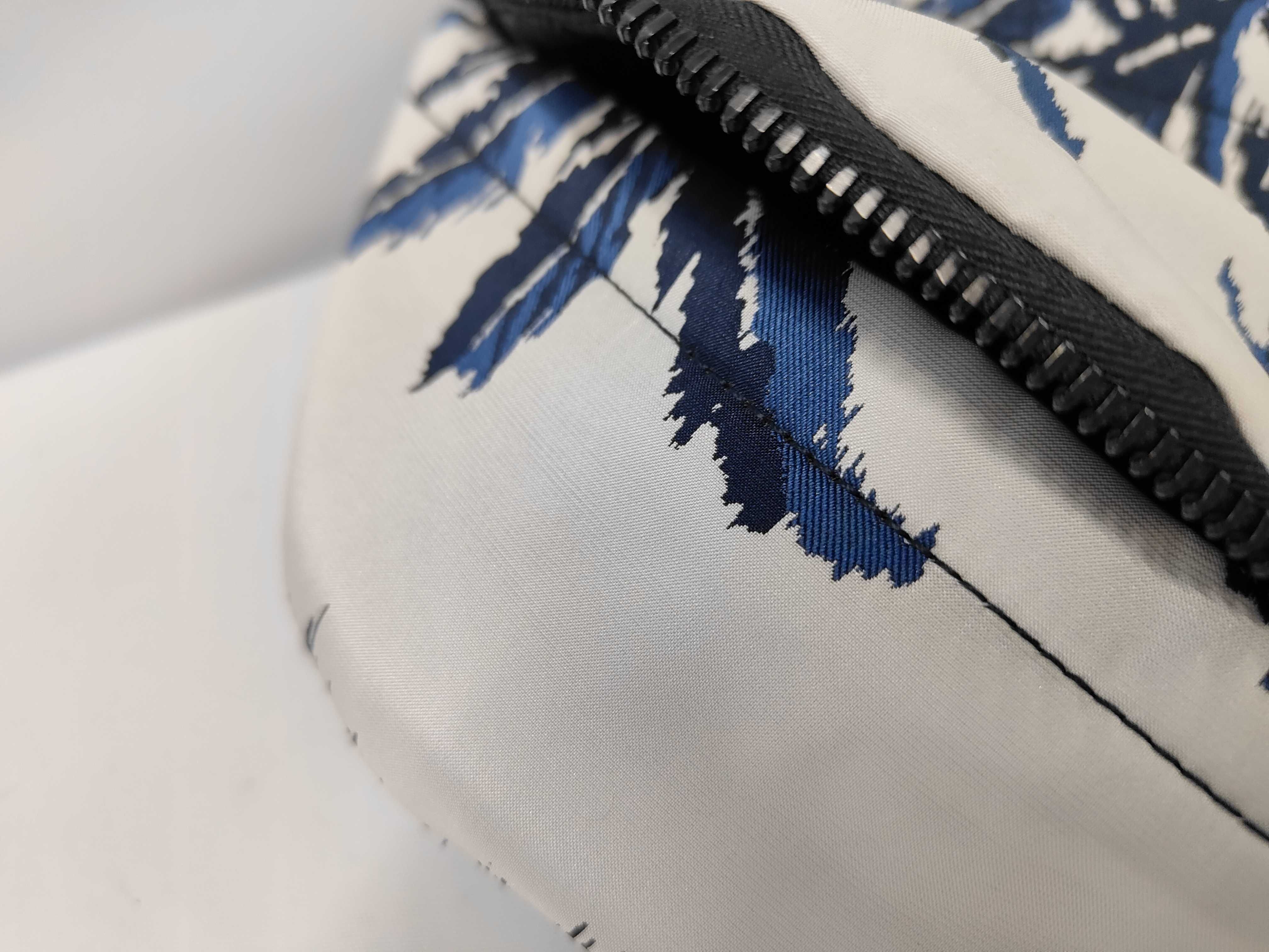 canvas backpack, blue and white. — view 10