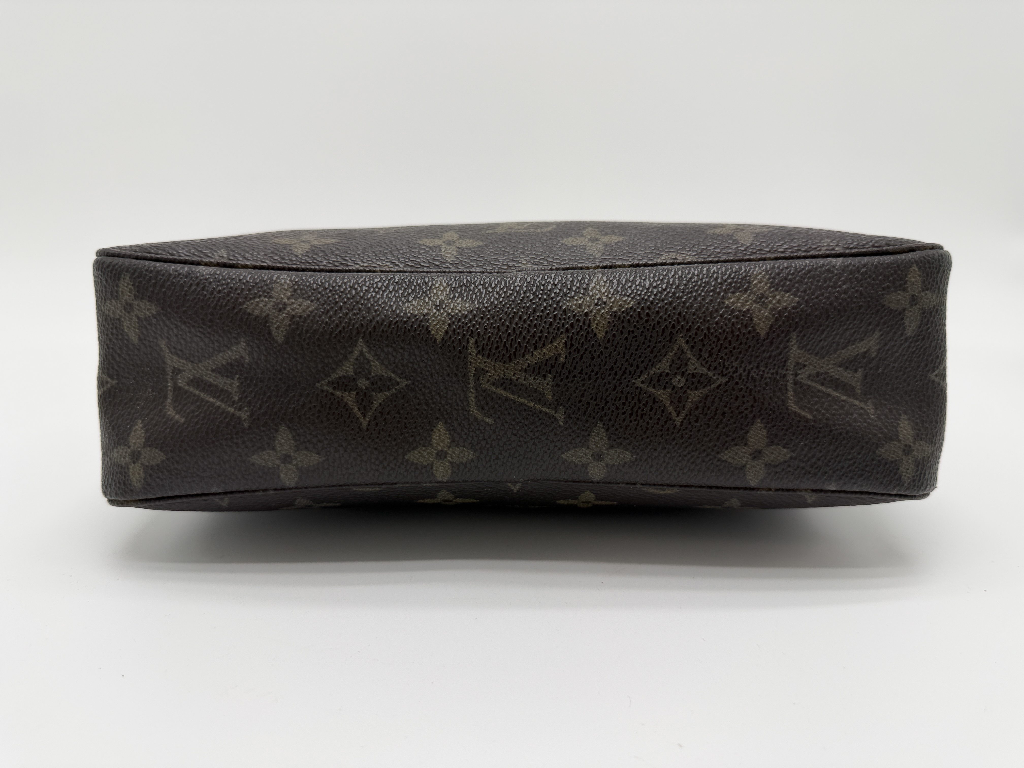 Monogram M47524 Trousses Toilette 23 Second Bag — view 6