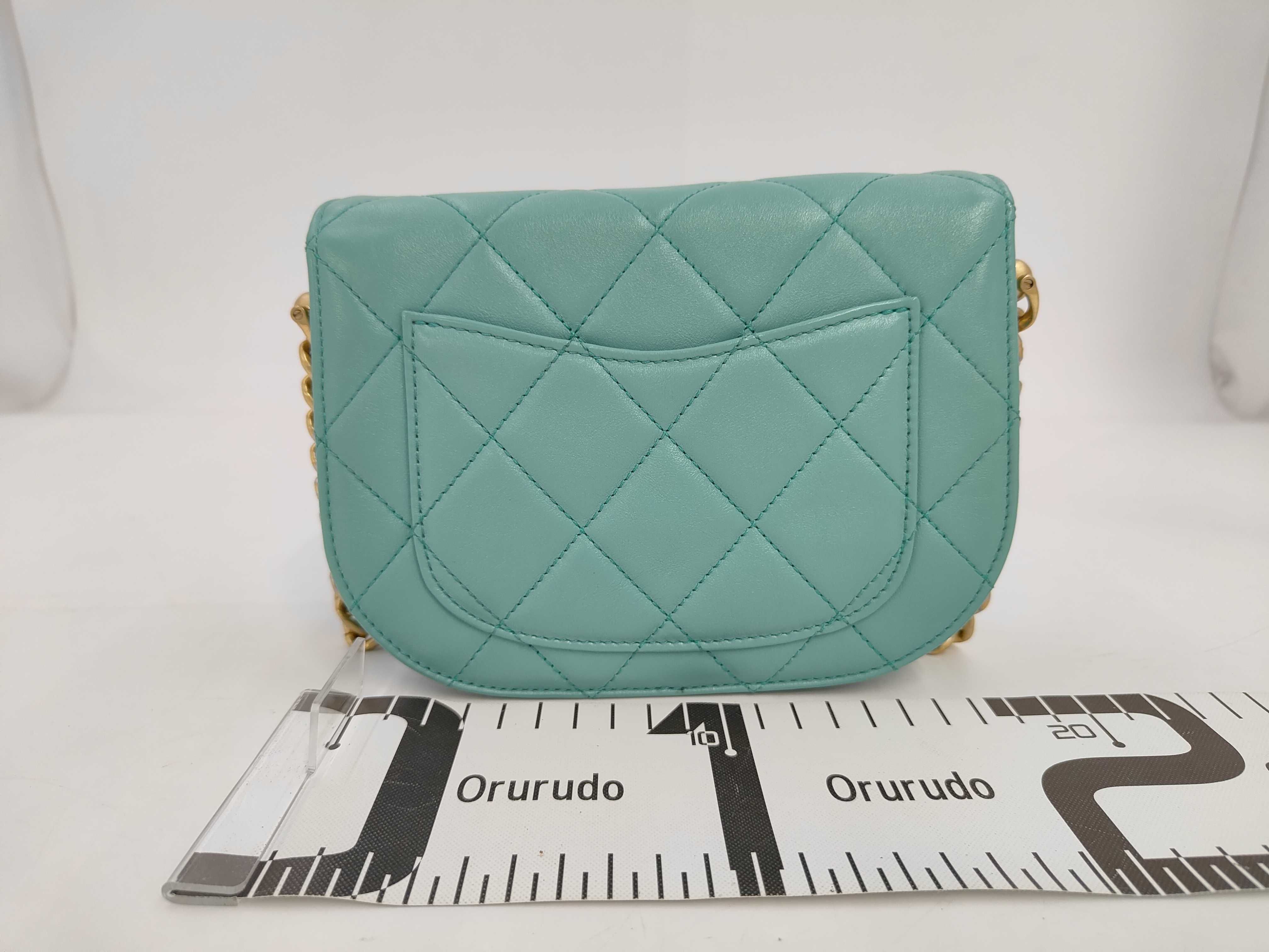 Matelassé Round Moon Messenger Shoulder Bag (Serial Number 31) — view 2