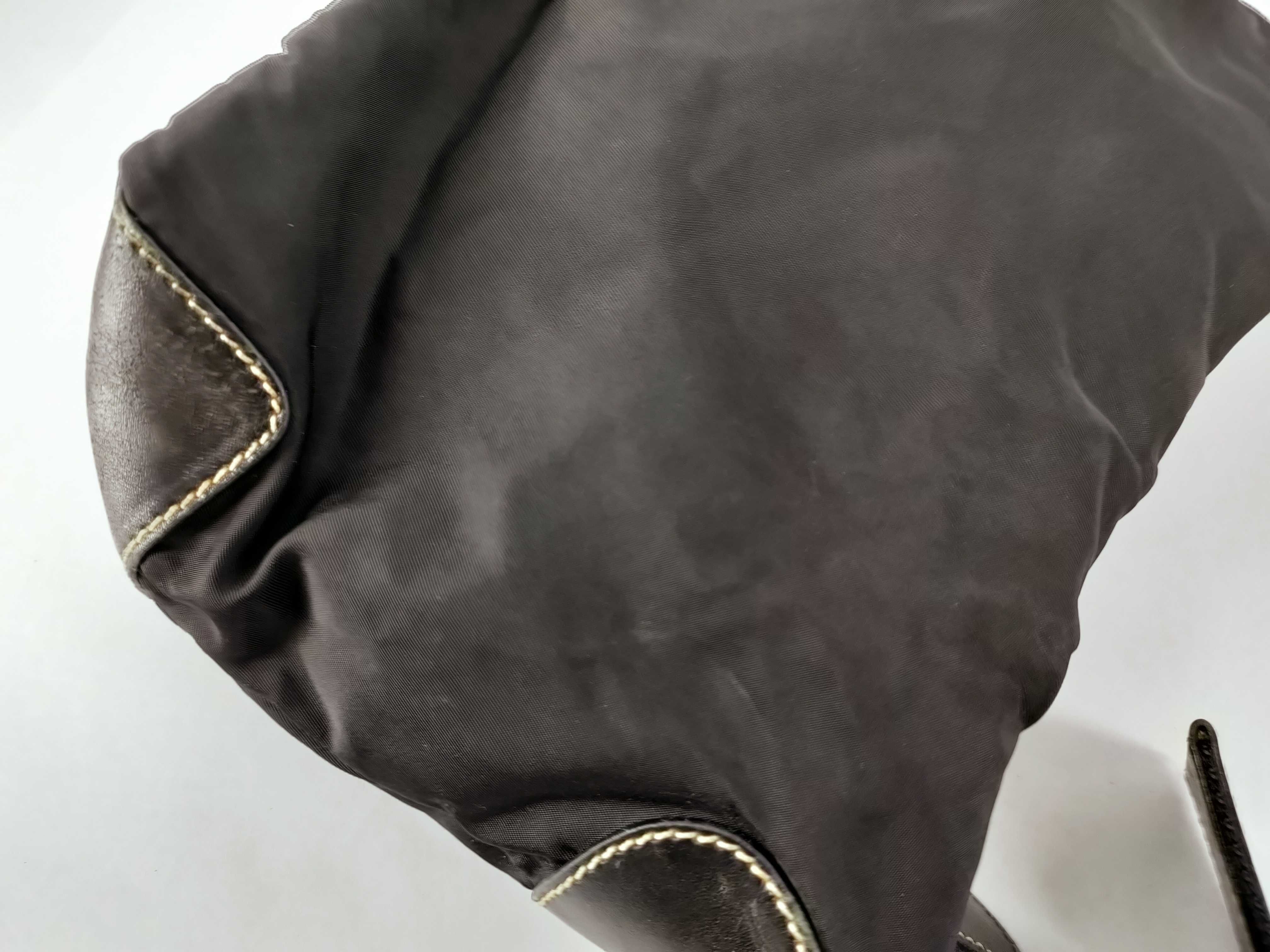 Triangle Logo One-Shoulder Bag — view 12