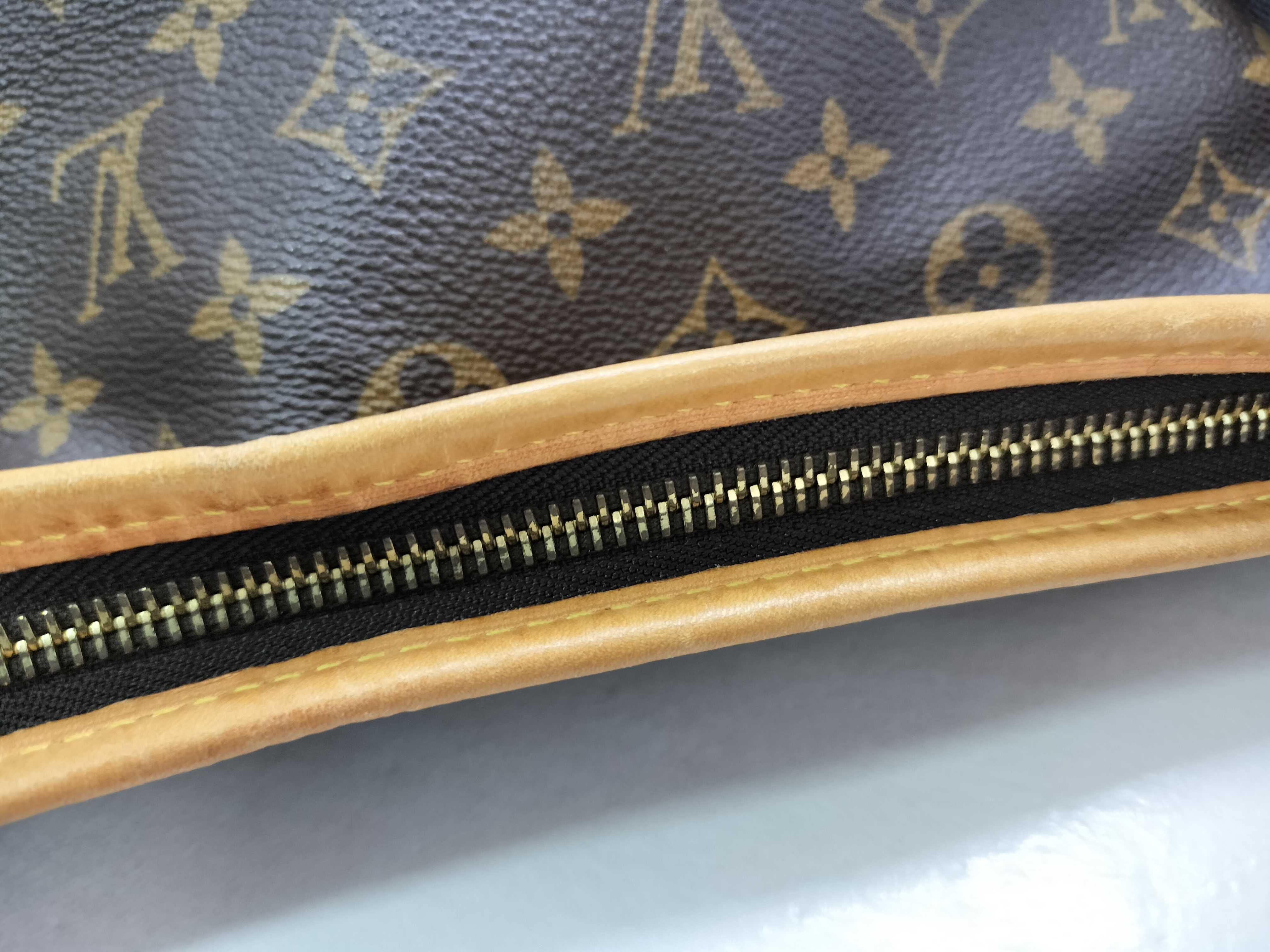 Monogram Louis Vuitton Monogram Shoulder Bag Tote Bag — view 6