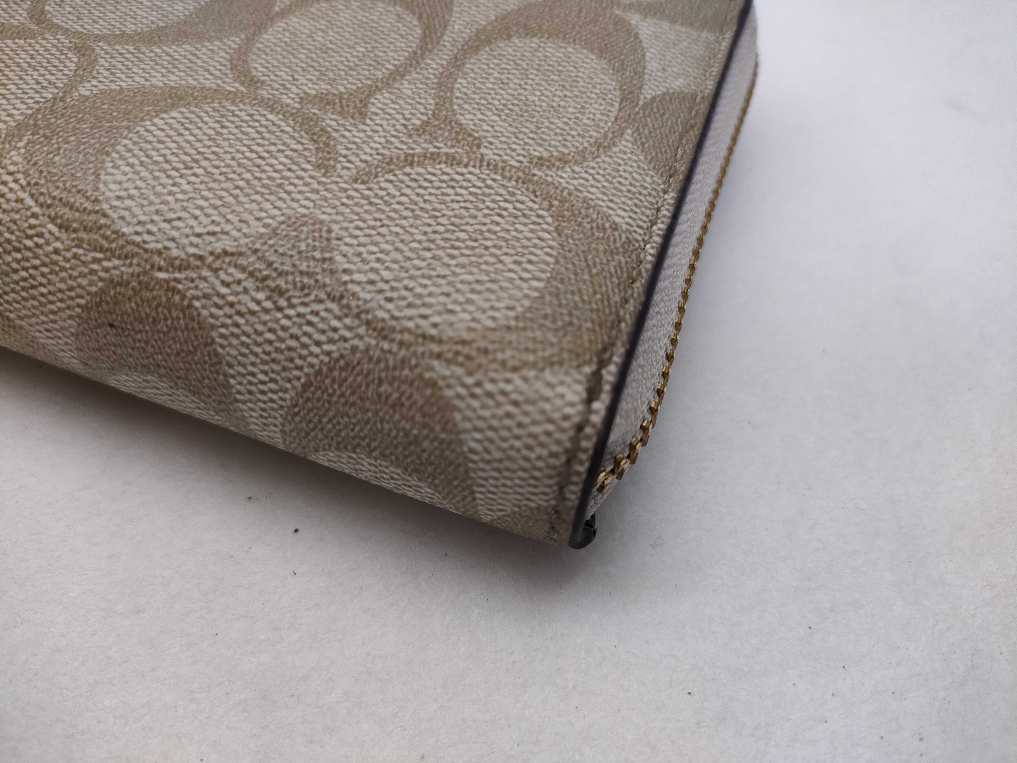 Coach Long Wallet — view 4